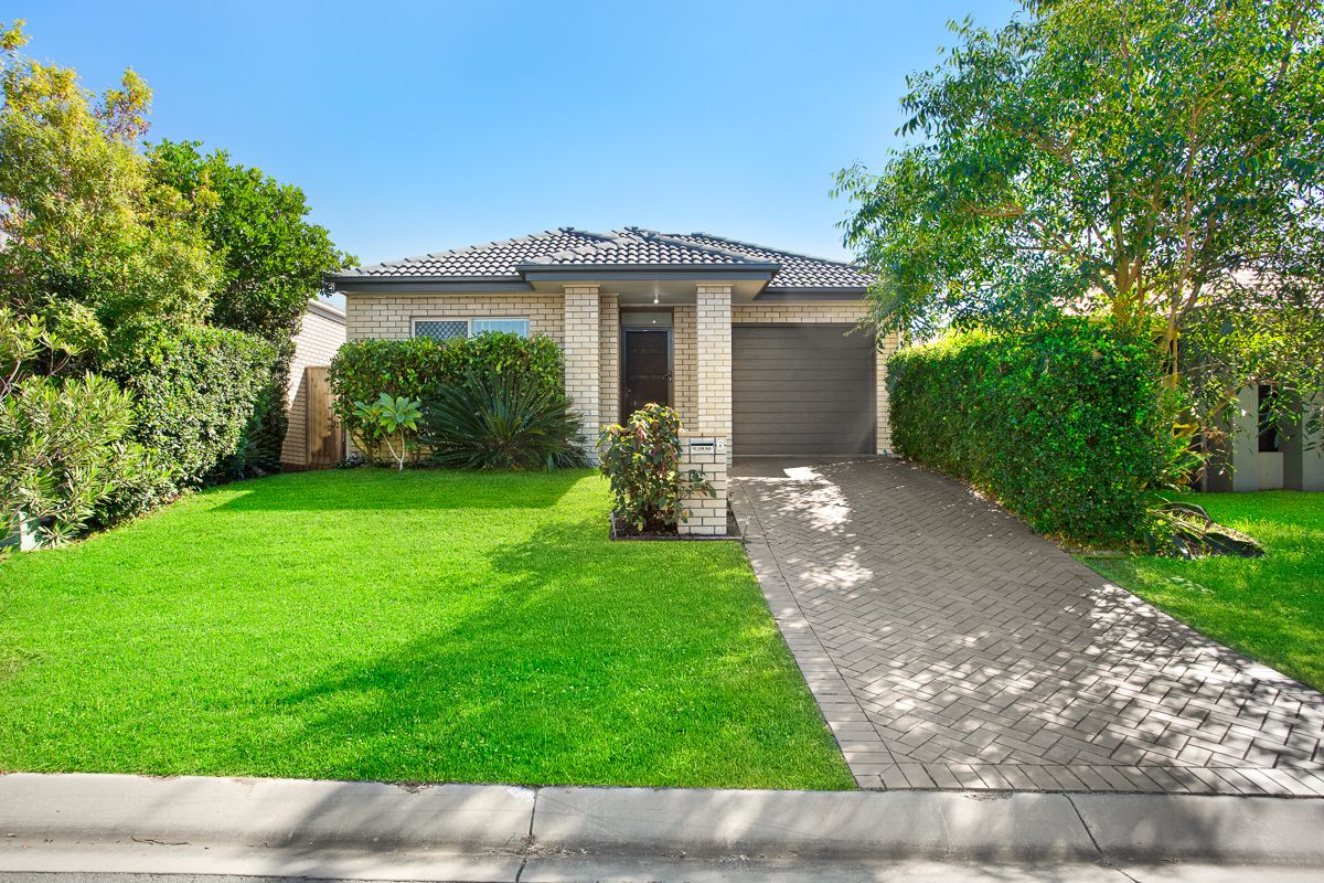 6 Moonie Crescent, North Lakes, QLD 4509
