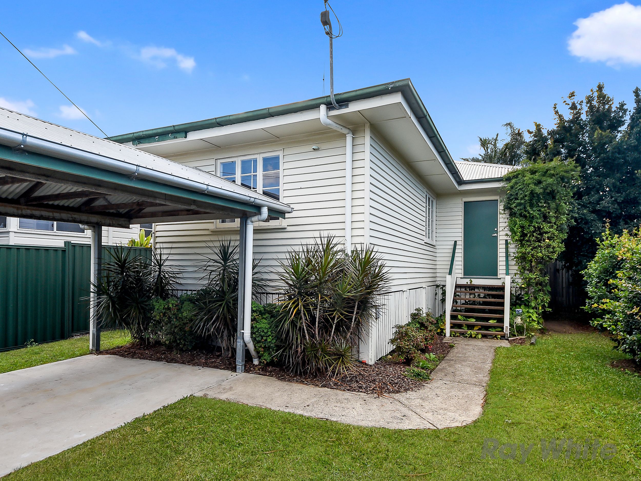 17 Biarra Street, Deagon, QLD 4017