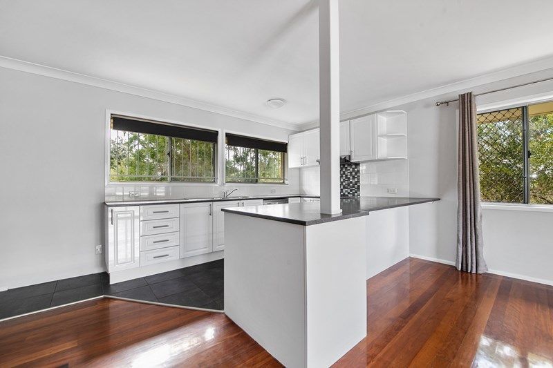 22 Burrabirra Street, Mount Gravatt East, QLD 4122