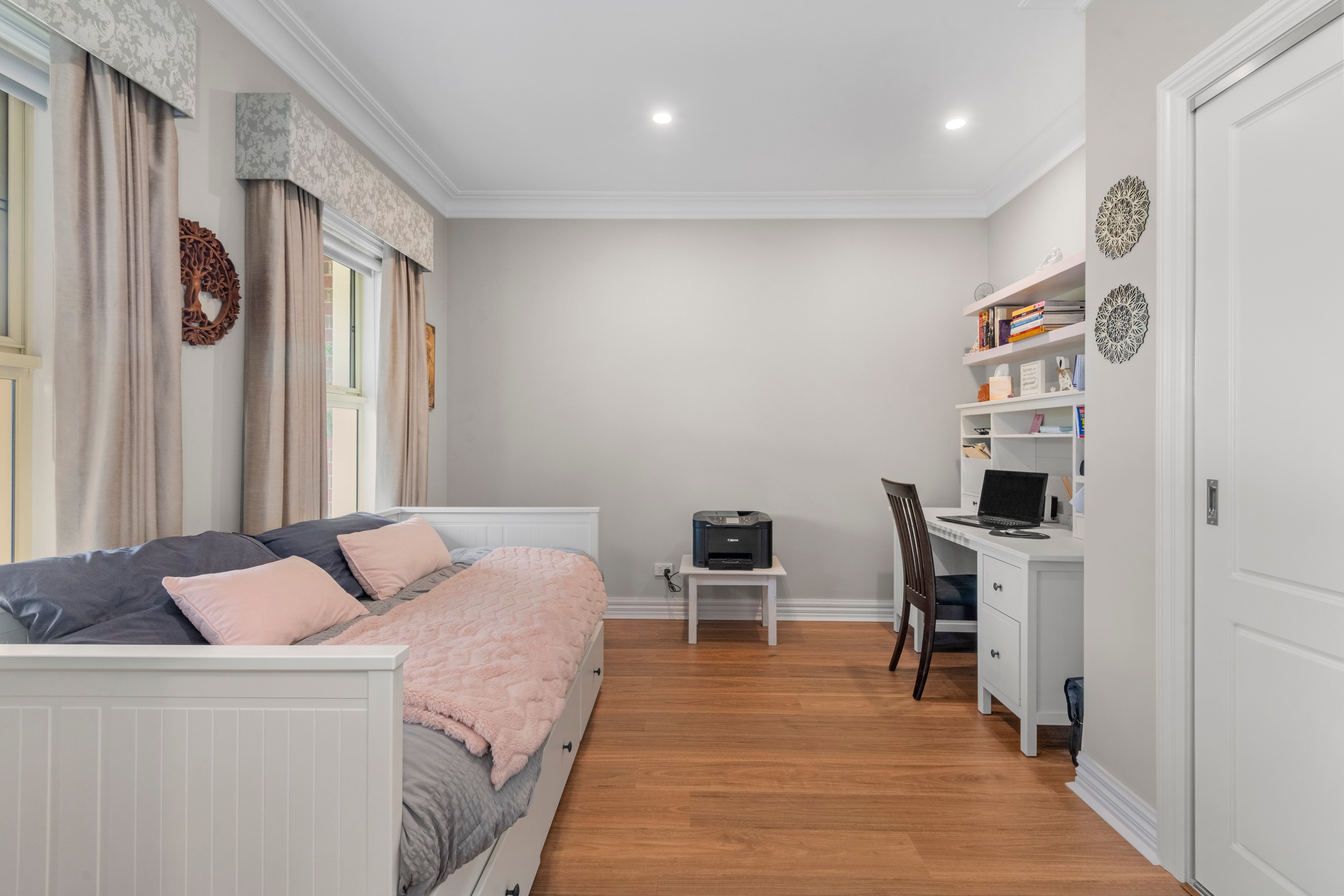 8 Sirius Way, Kurunjang, VIC 3337