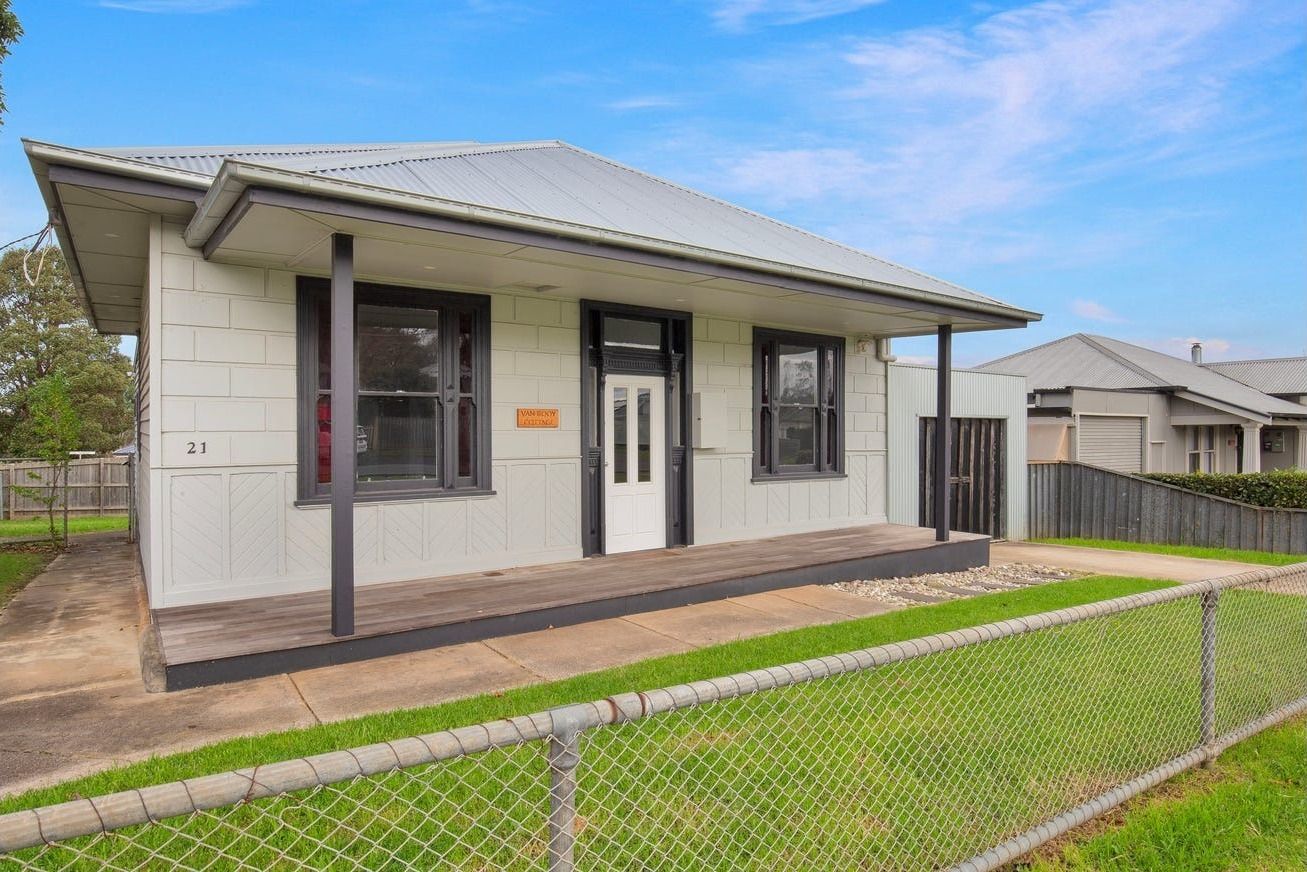 21 Young Street, Leongatha, VIC 3953