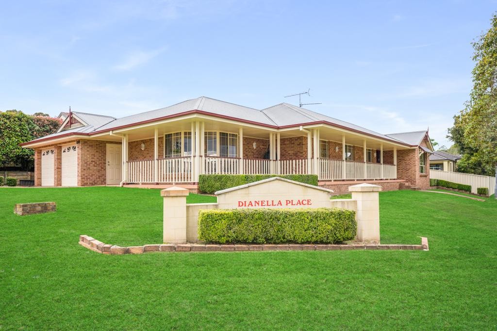 2 Dianella Place, Mount Annan, NSW 2567