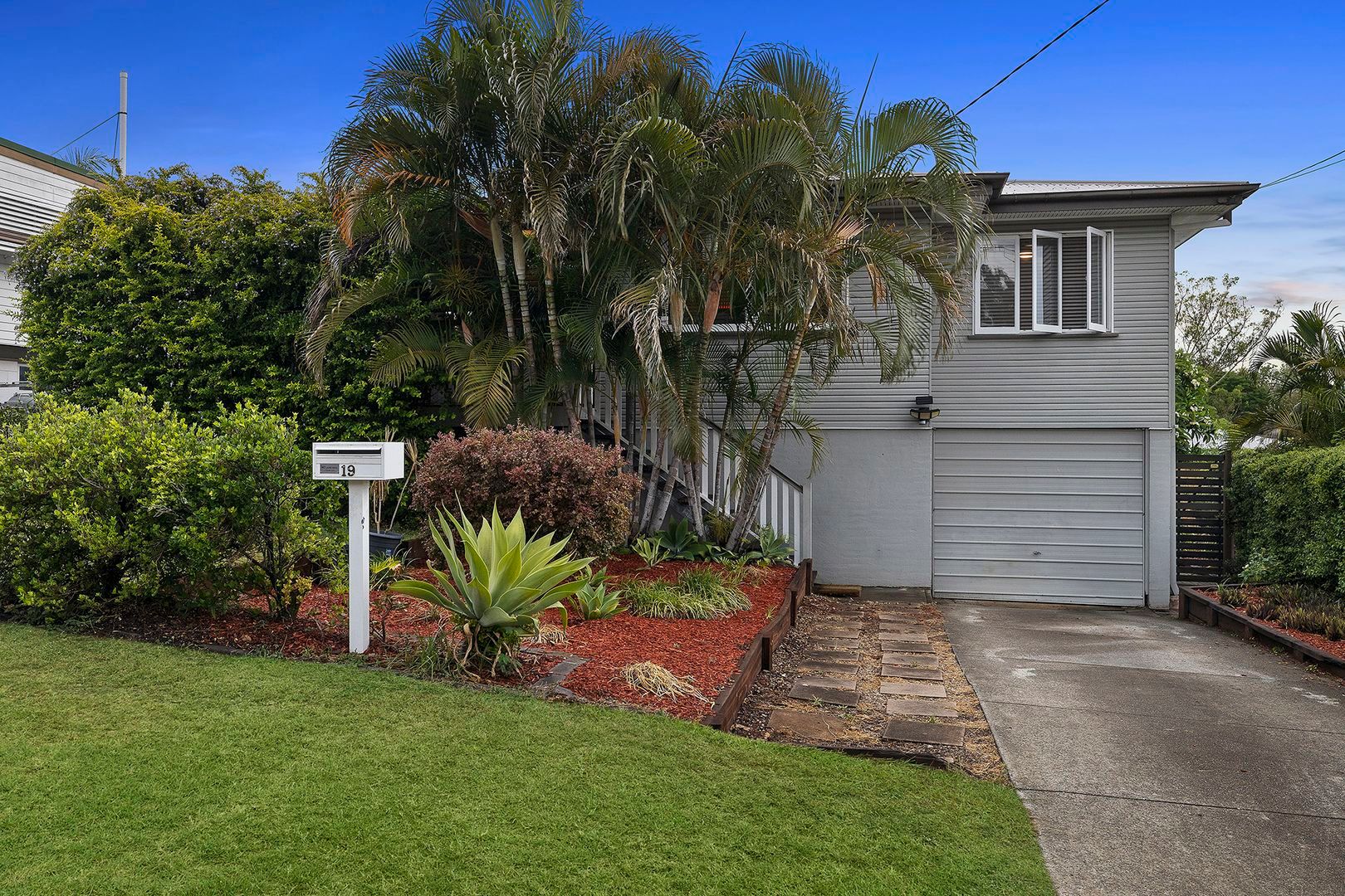 19 Corang Street, Ferny Hills, QLD 4055