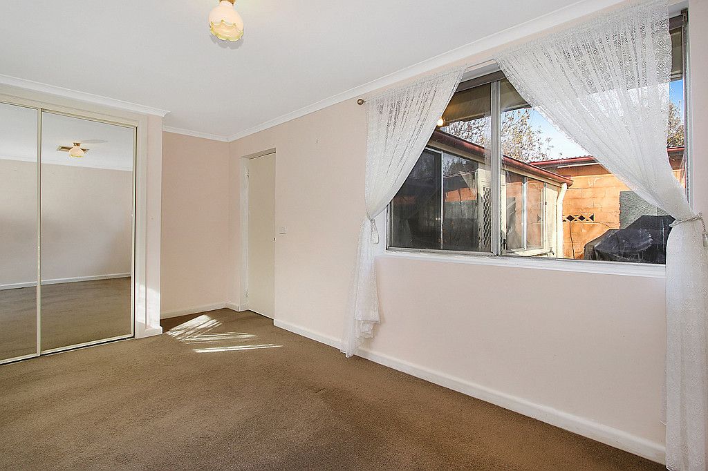 1047 Koonwarra Street — photo 5 of 13