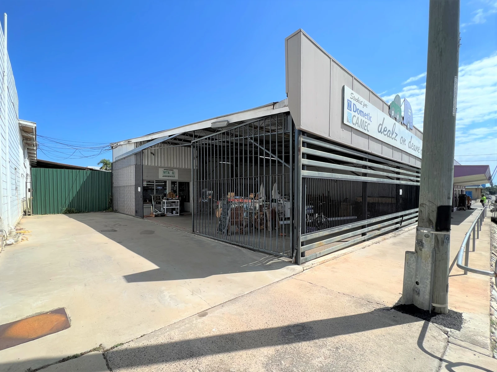 32 Deane Street, CHARTERS TOWERS CITY, QLD 4820