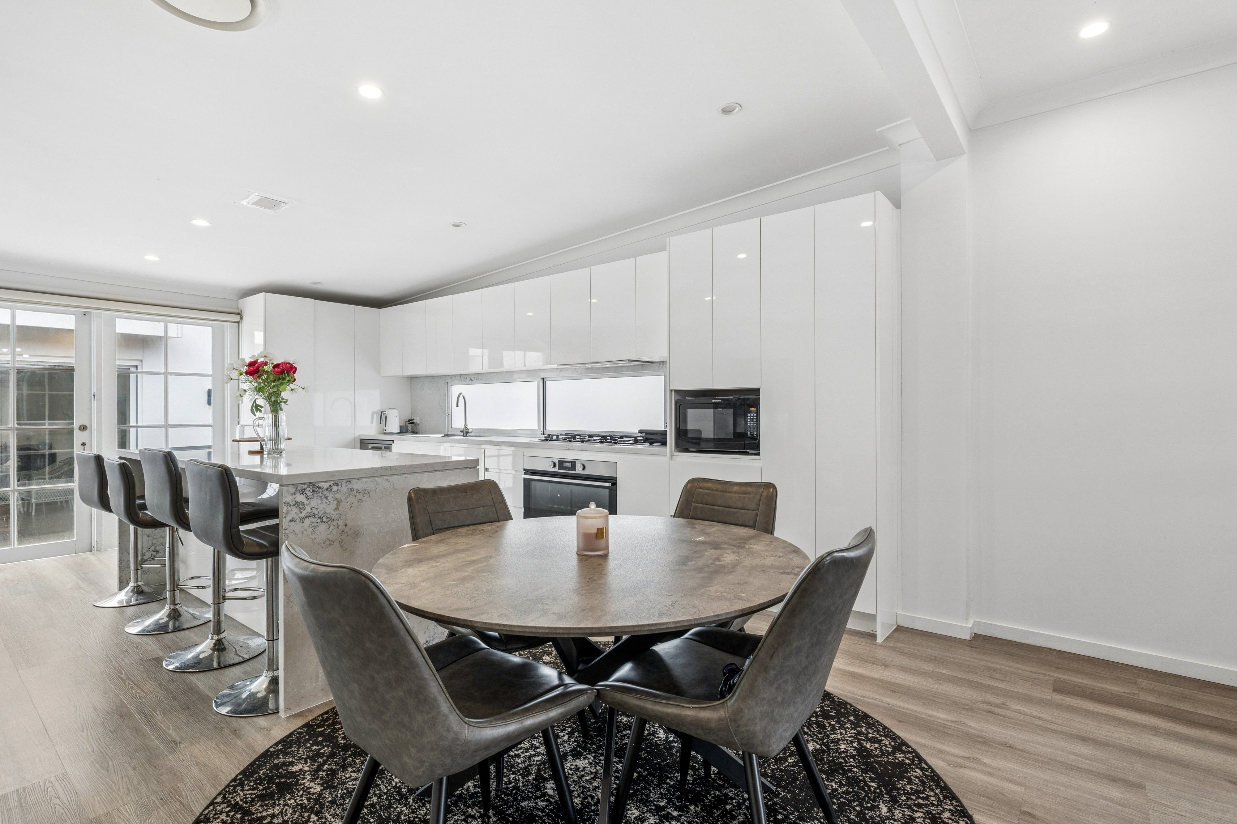 29 Kensington Street — photo 6 of 25