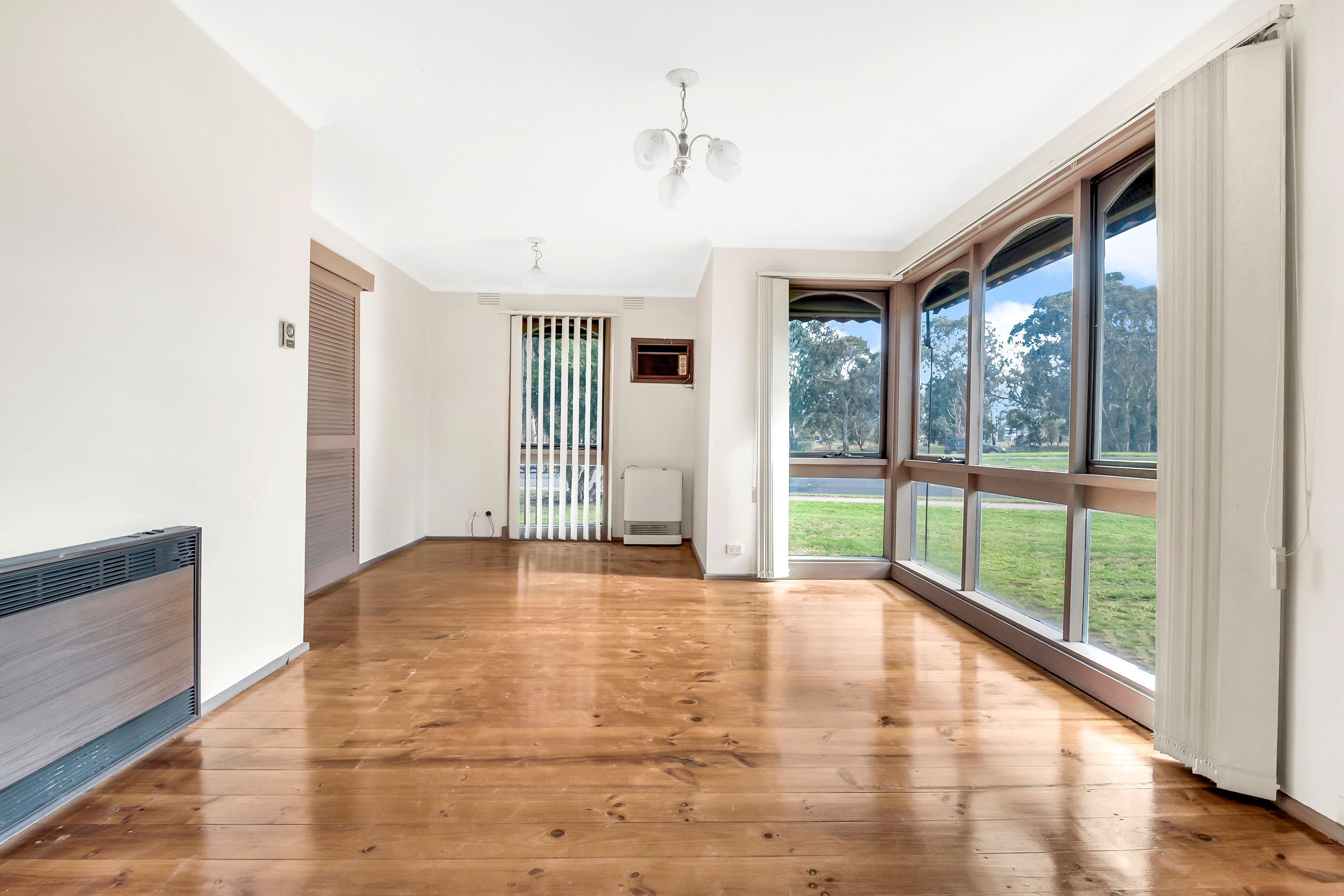 1/2 Greenwood Drive, Bundoora, VIC 3083