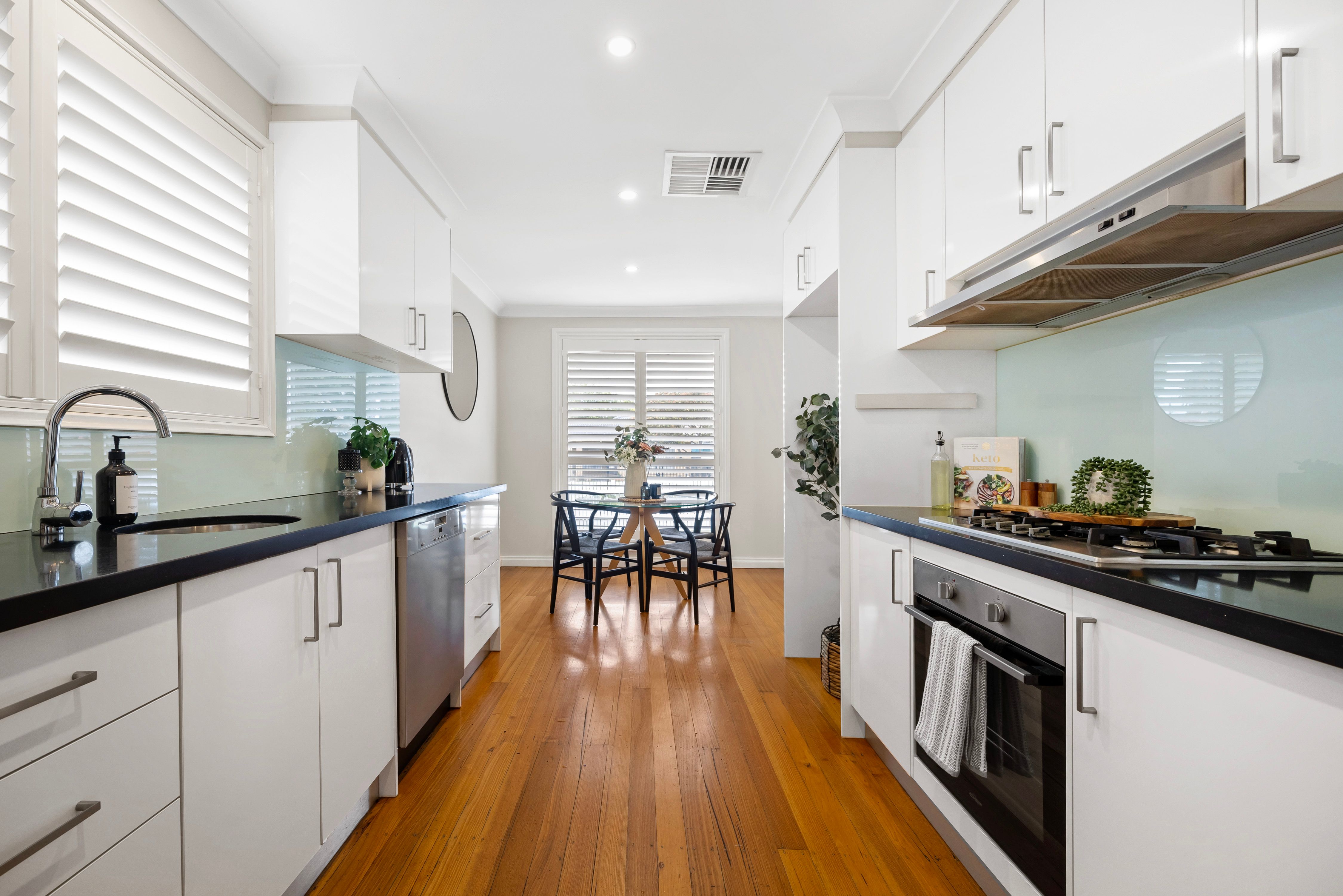 17 Vaucluse Avenue — photo 6 of 15