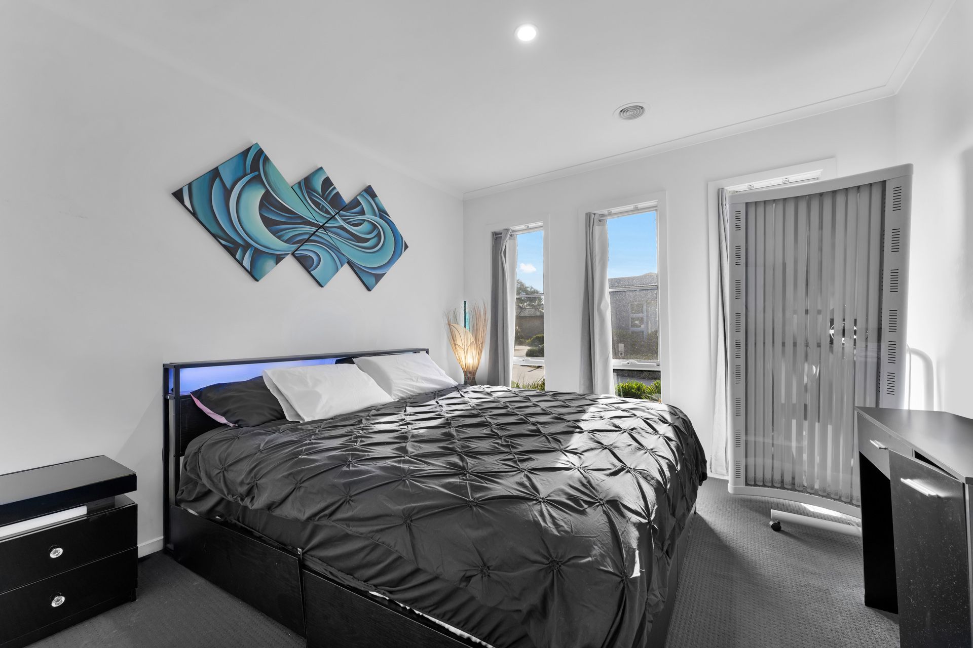 2 Flora Lane, Carrum Downs, VIC 3201