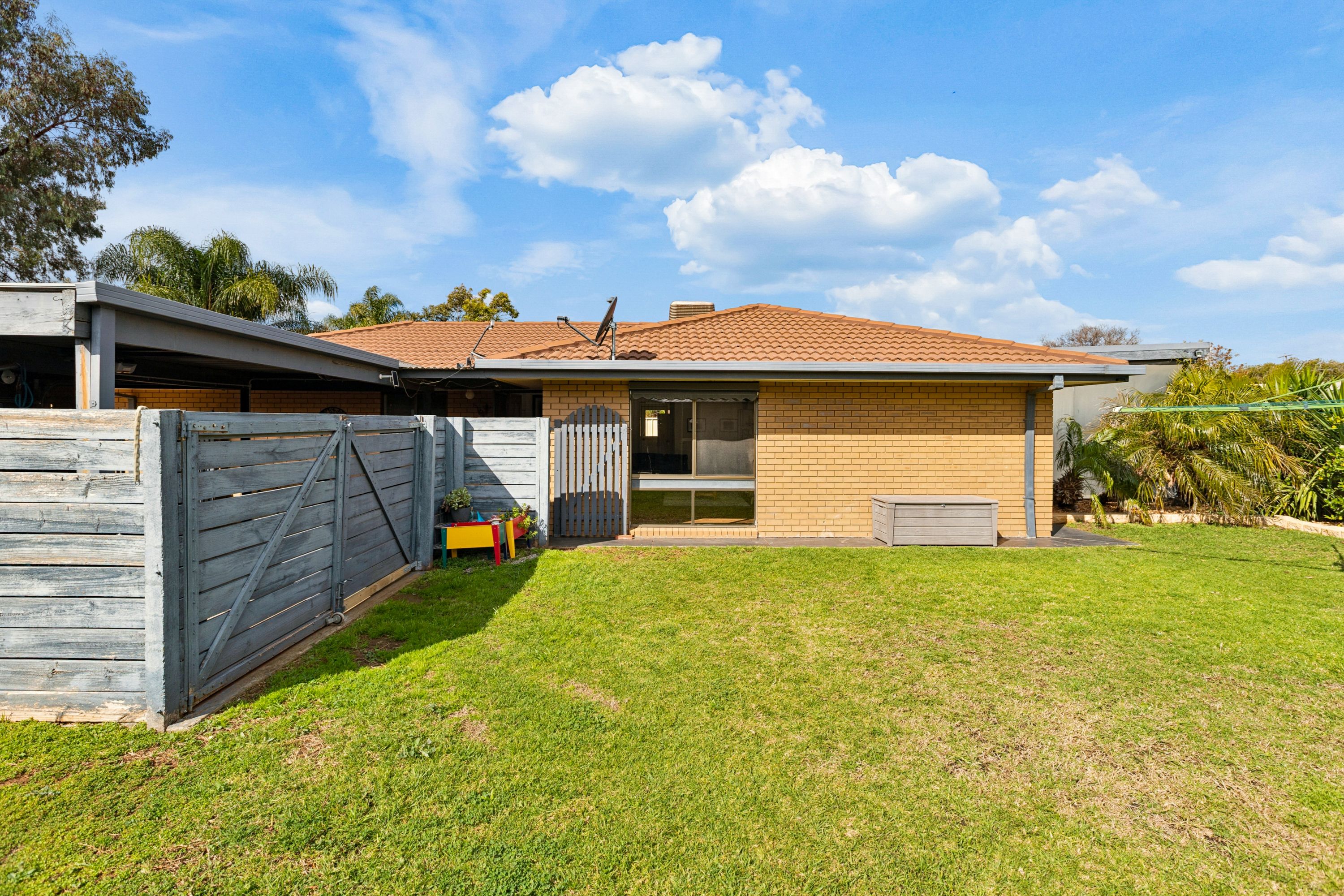 2 Baker Court — photo 23 of 24