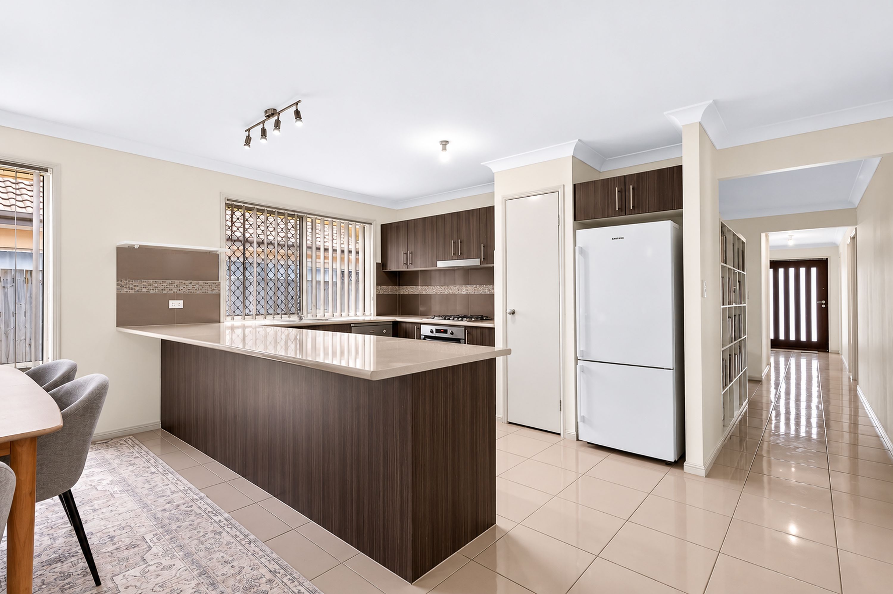 15 Meridian Place — photo 3 of 19