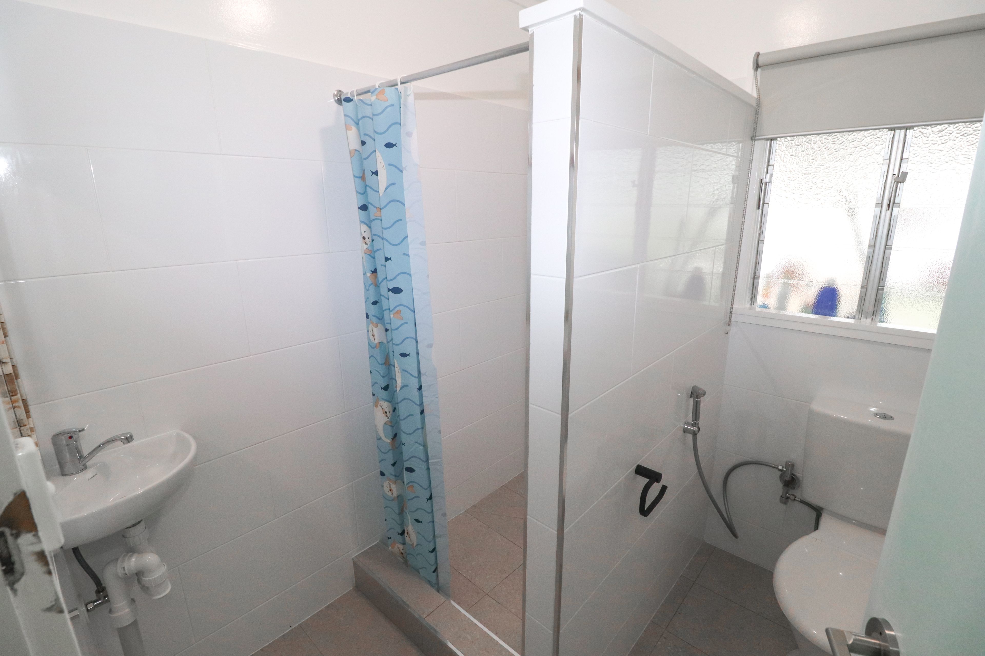 4/8-10 Bruce Parade — photo 12 of 13