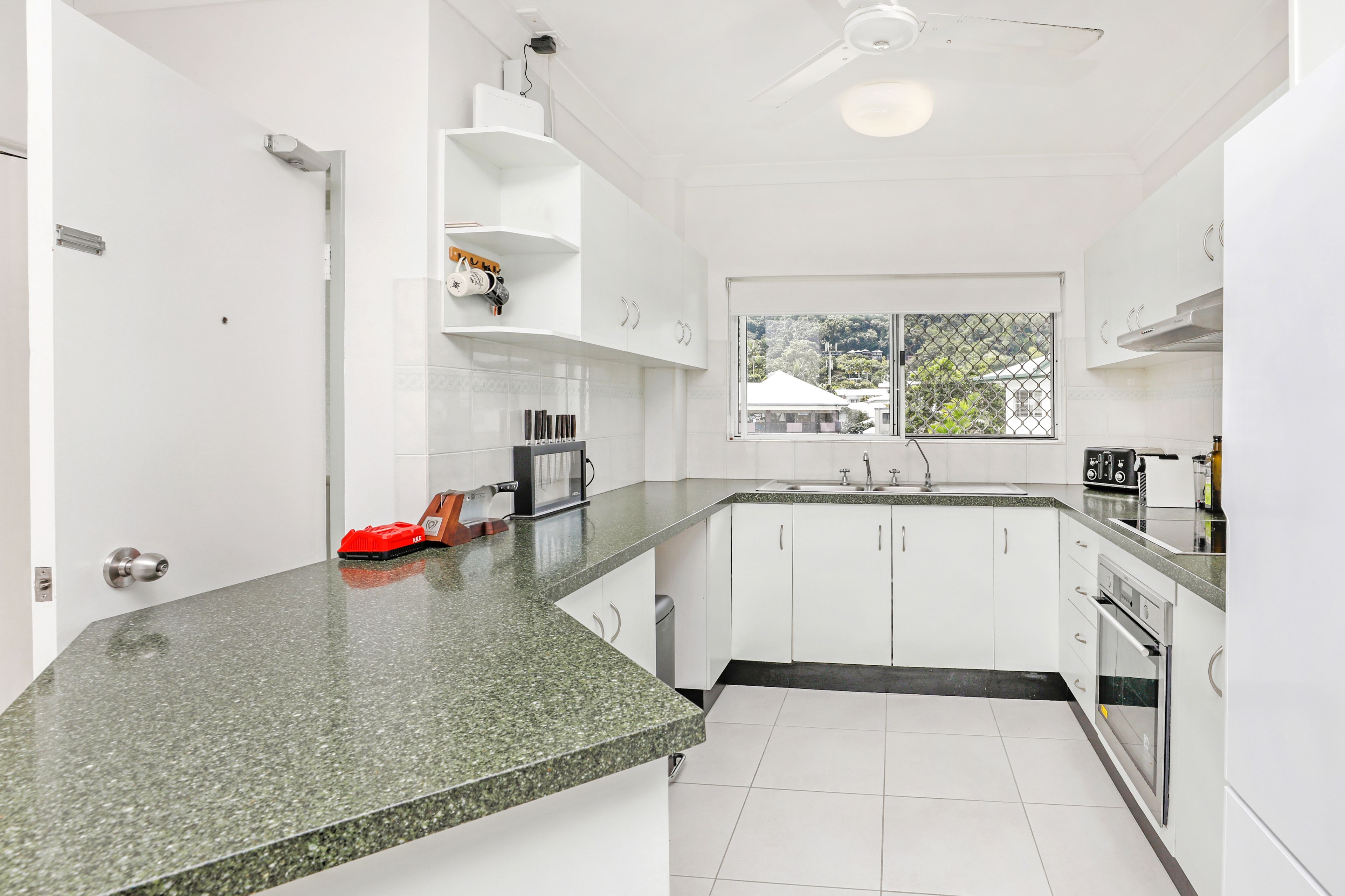 12/133-135 Collins Avenue, Edge Hill, QLD 4870