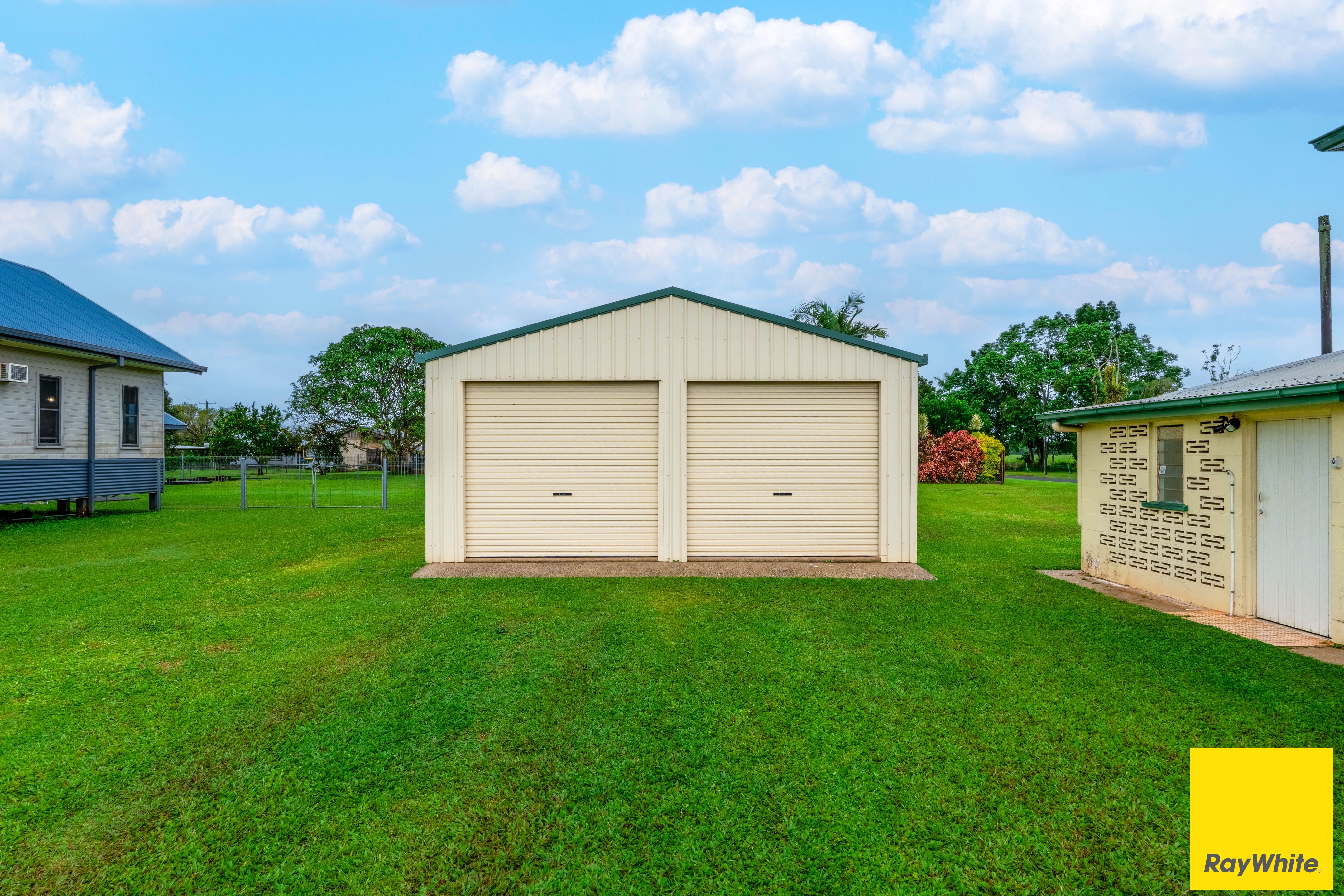 8 Shay Street, Wangan, QLD 4871