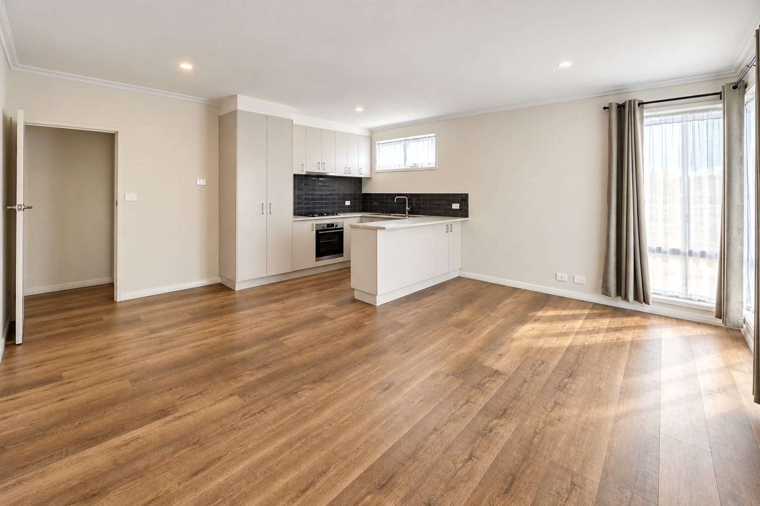 1/228 Roslyn Road, Highton, VIC 3216
