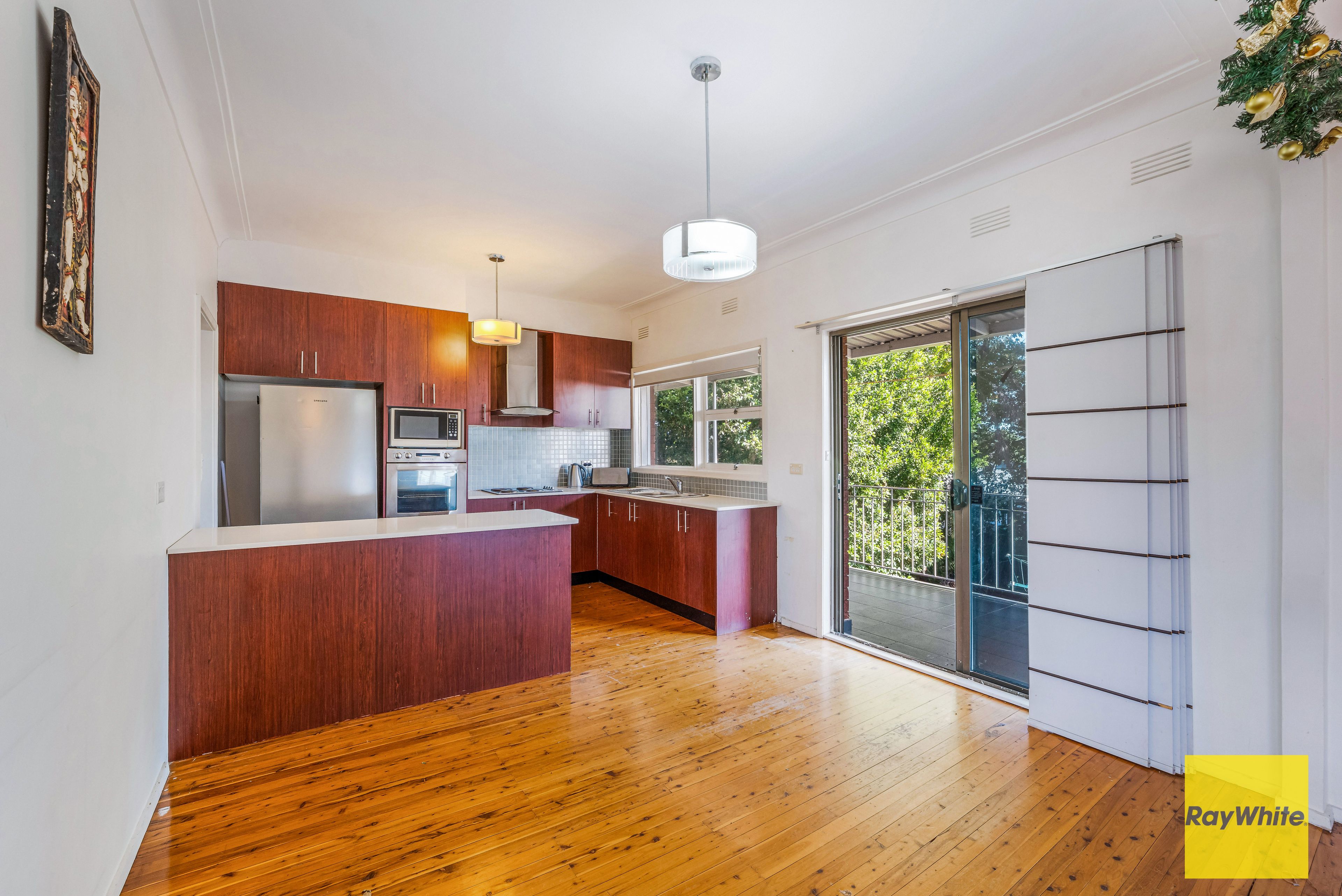 29 Smiths Avenue — photo 6 of 27