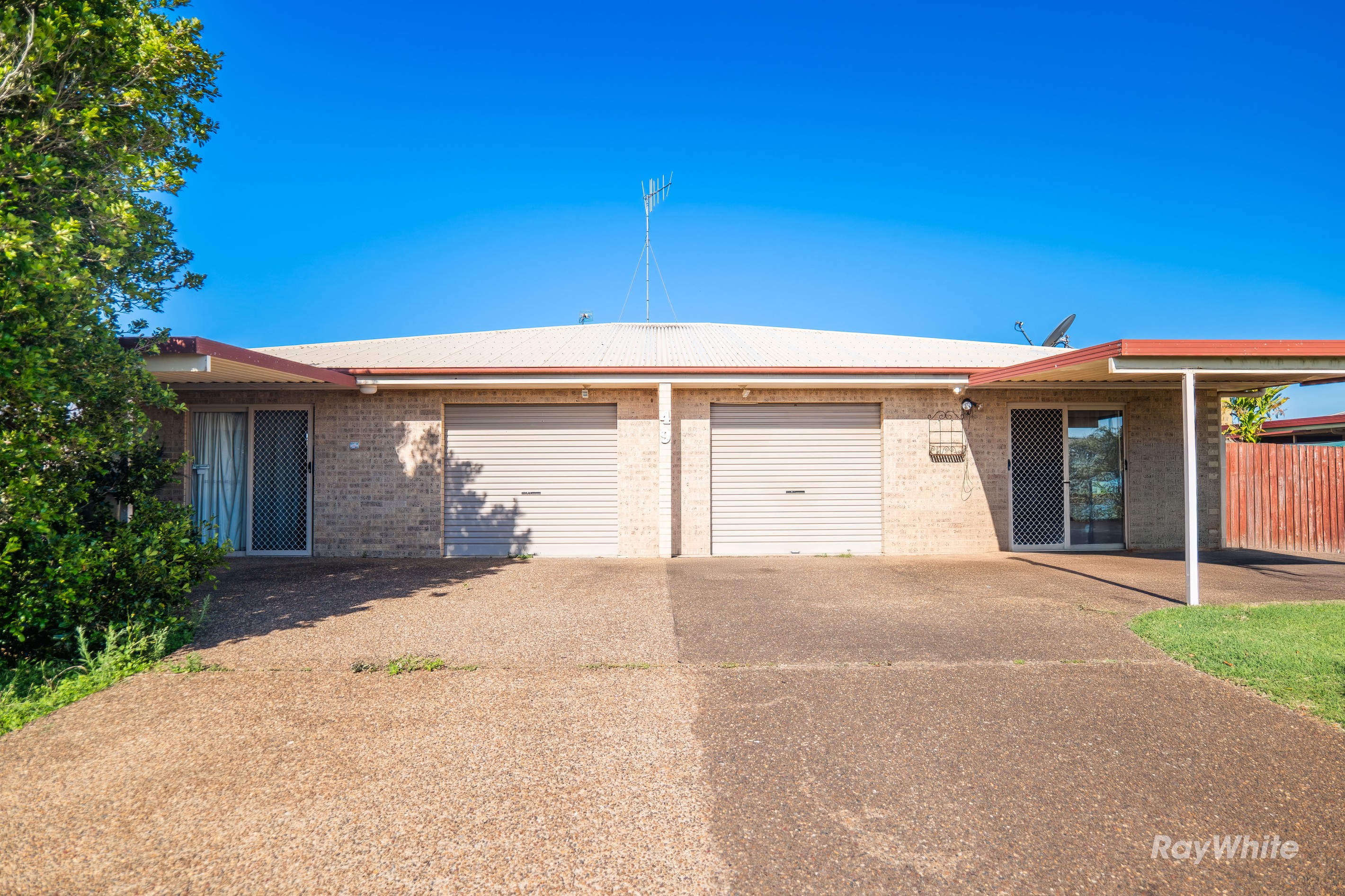1&2/49 Cunnington Street, Bundaberg East, QLD 4670