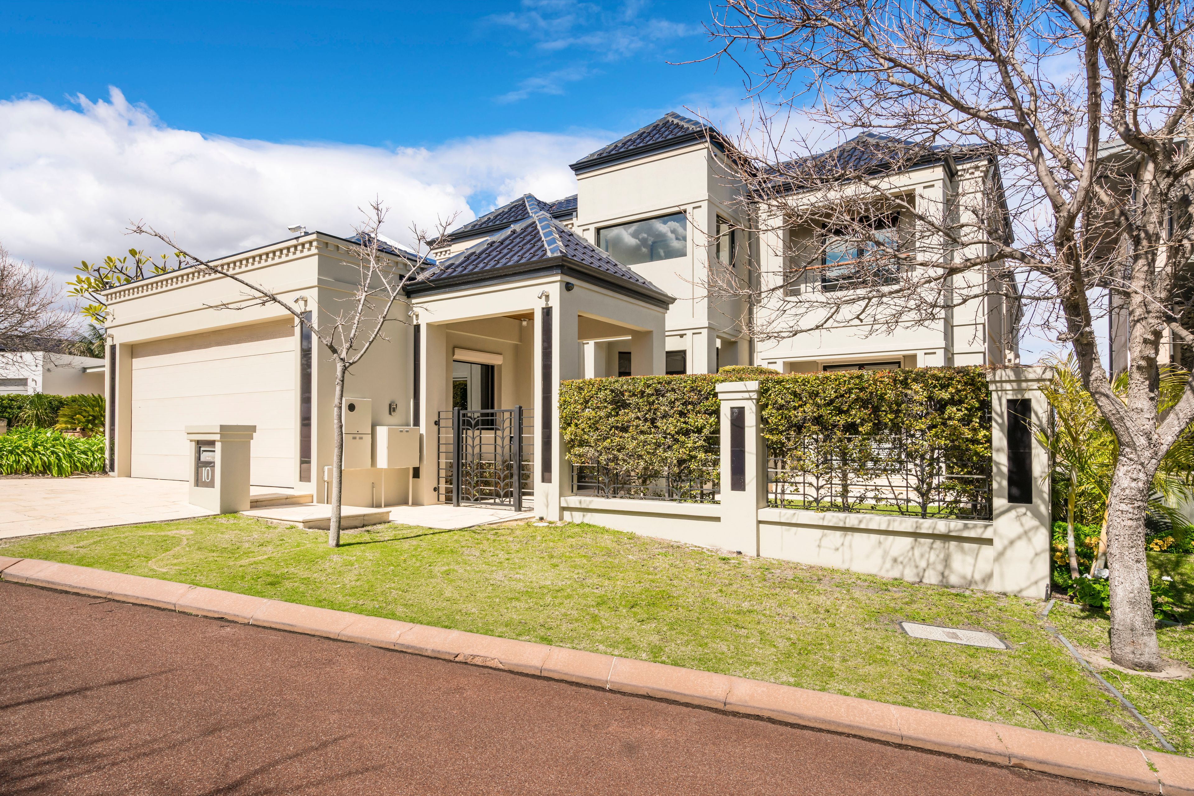 10 Helpman Close, Mosman Park, WA 6012