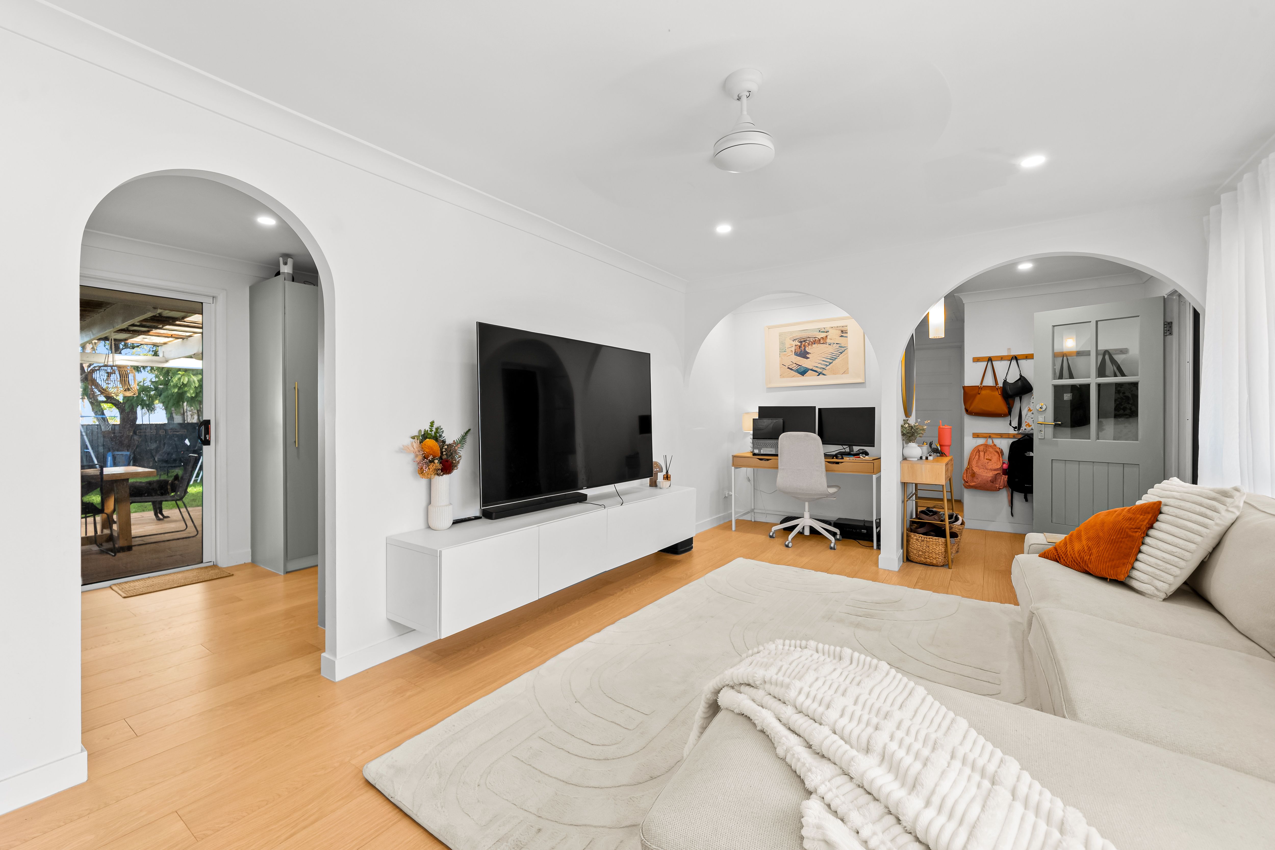 50 Coleman Crescent — photo 4 of 27