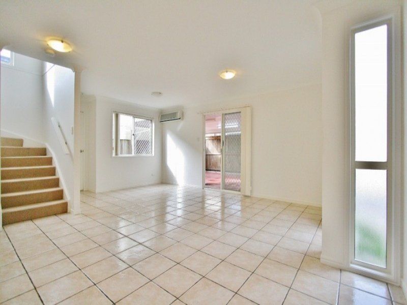1/16 Cardross Street, Yeerongpilly, QLD 4105