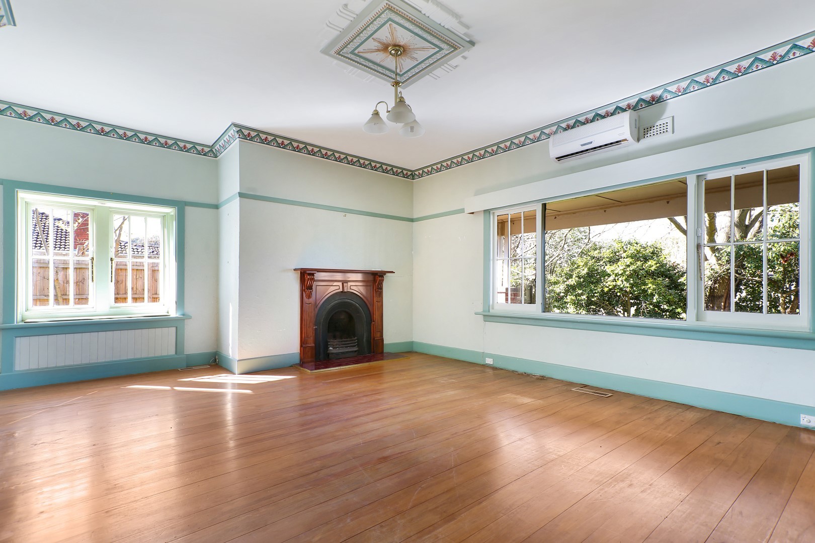 13 Neal Street, Bayswater, VIC 3153