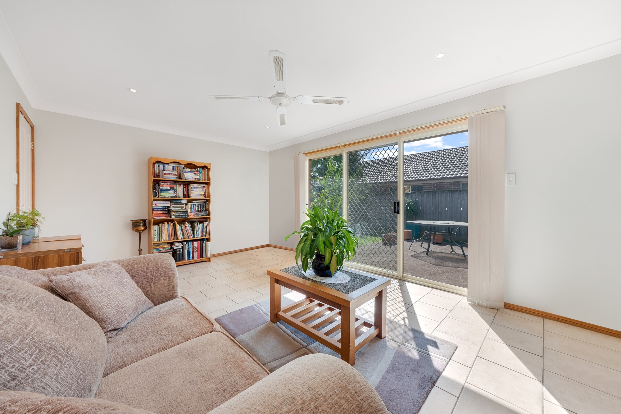 16 Bunya Place, Spring Farm, NSW 2570