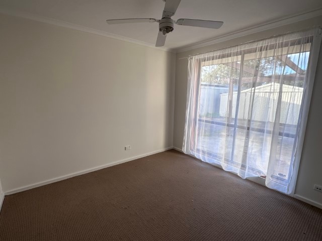 10 London Court, Craigmore, SA 5114