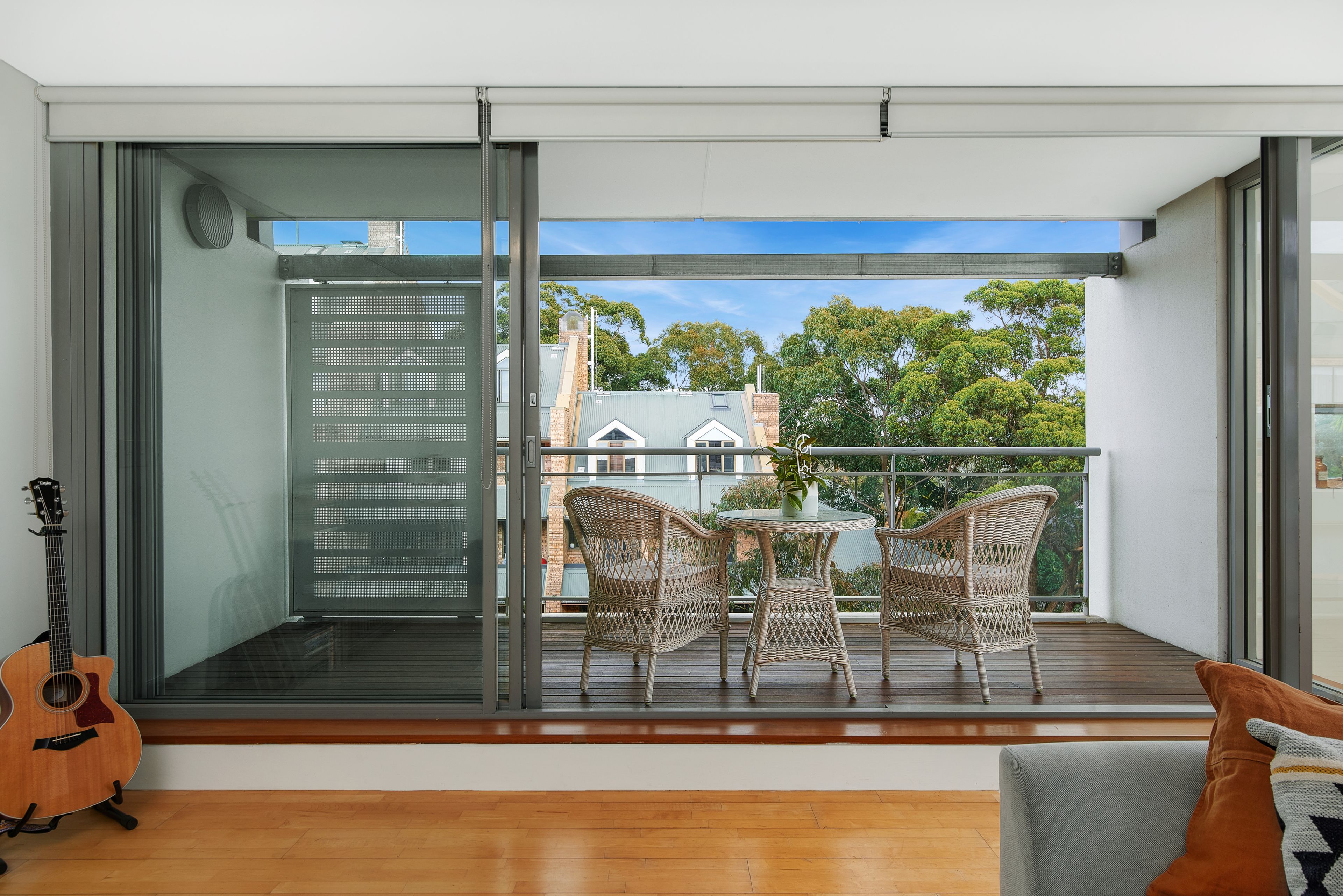 408/209 Albion Street — photo 3 of 7