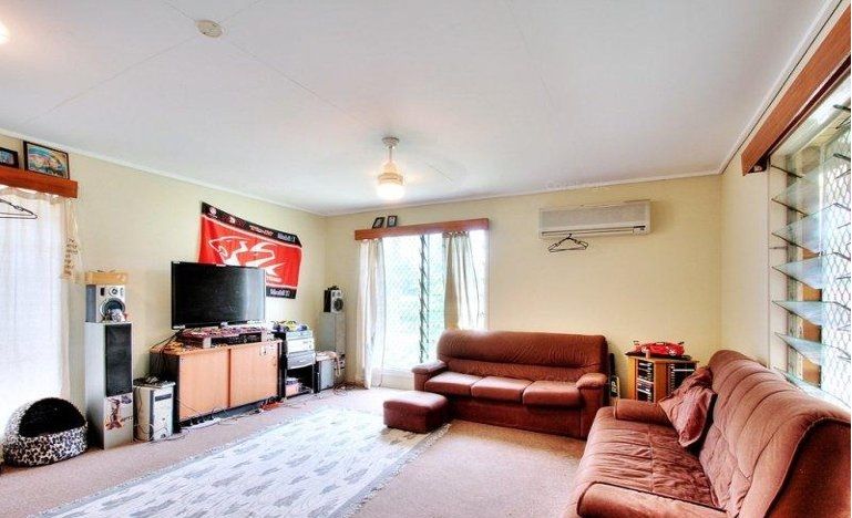 77 Ellen Street, Logan Central, QLD 4114