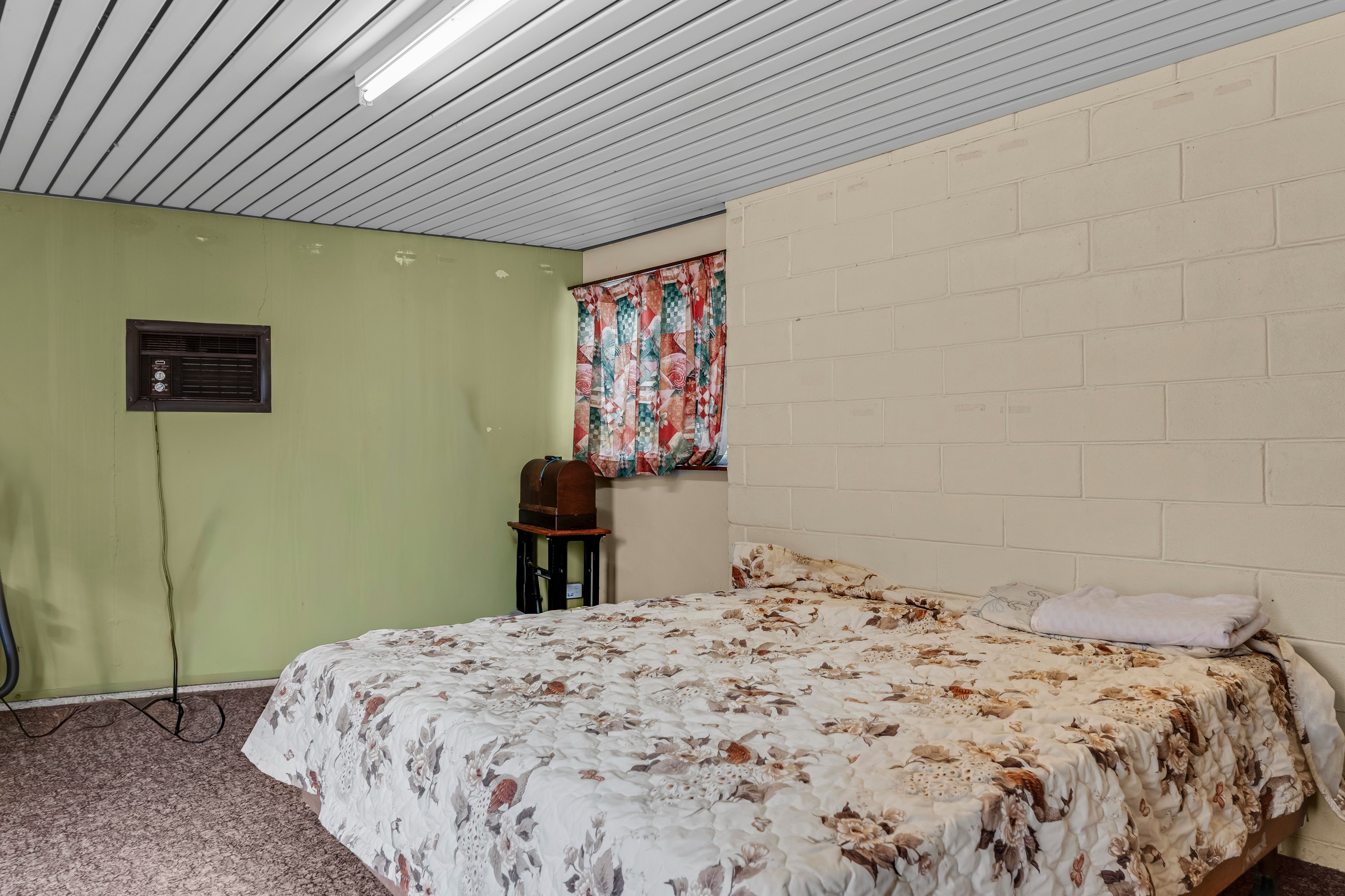 214 George Road — photo 15 of 28