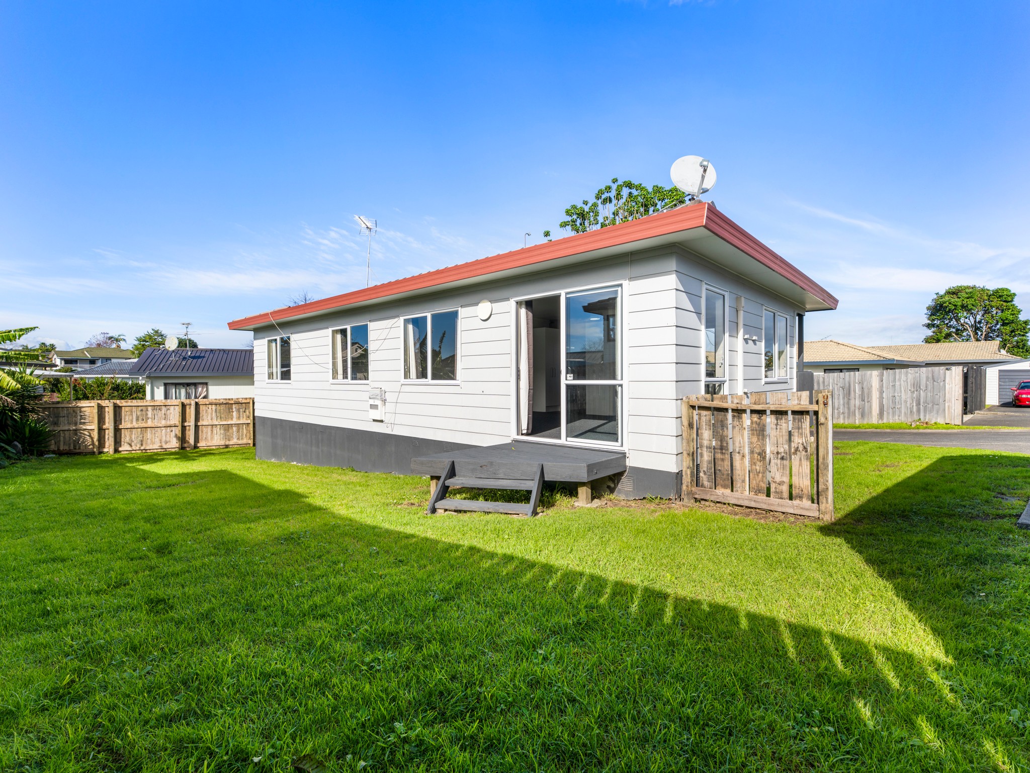 1/75 Etherton Drive, Weymouth, Manukau City