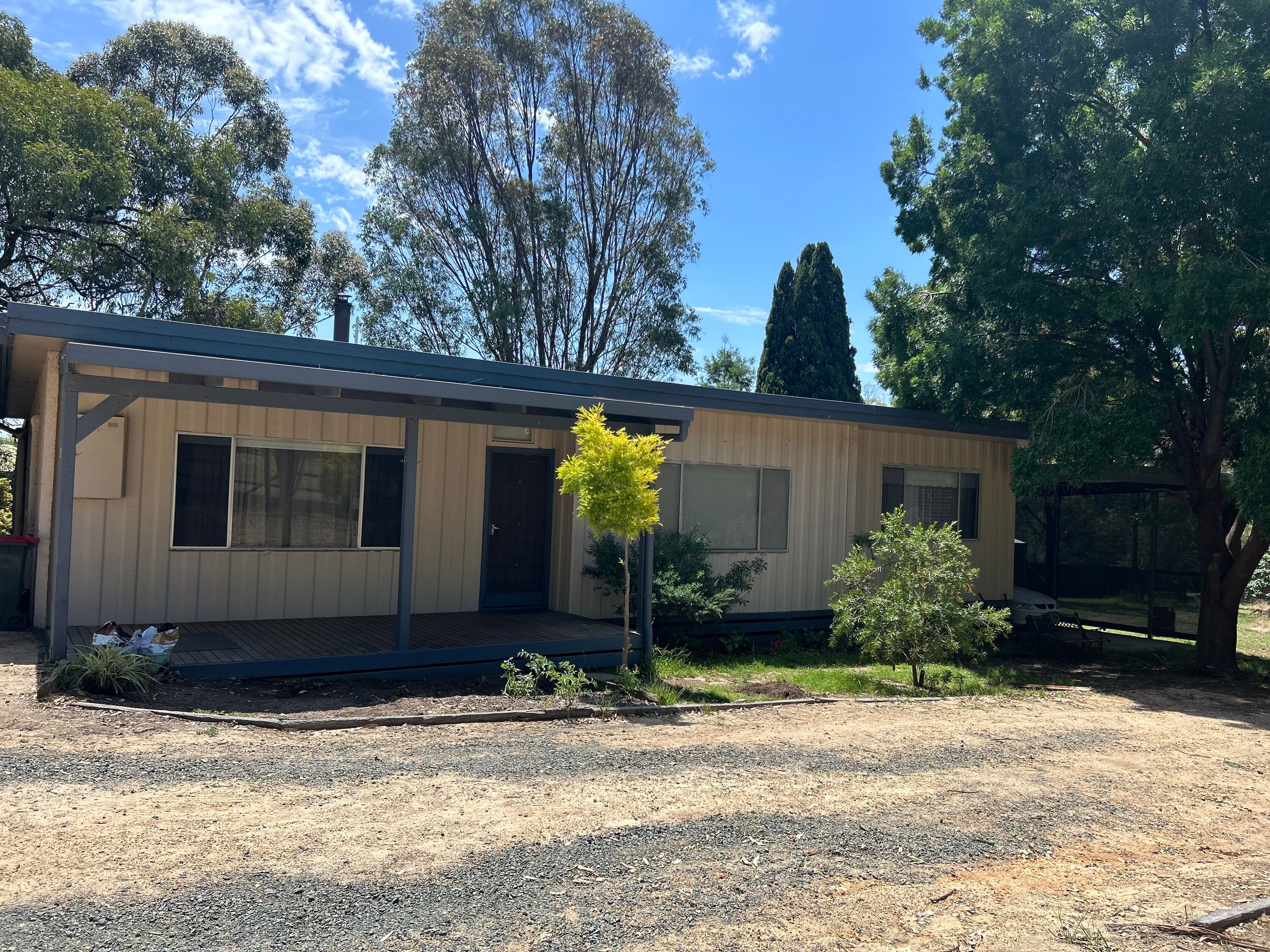 2/122 Kilmore Road, Heathcote, VIC 3523