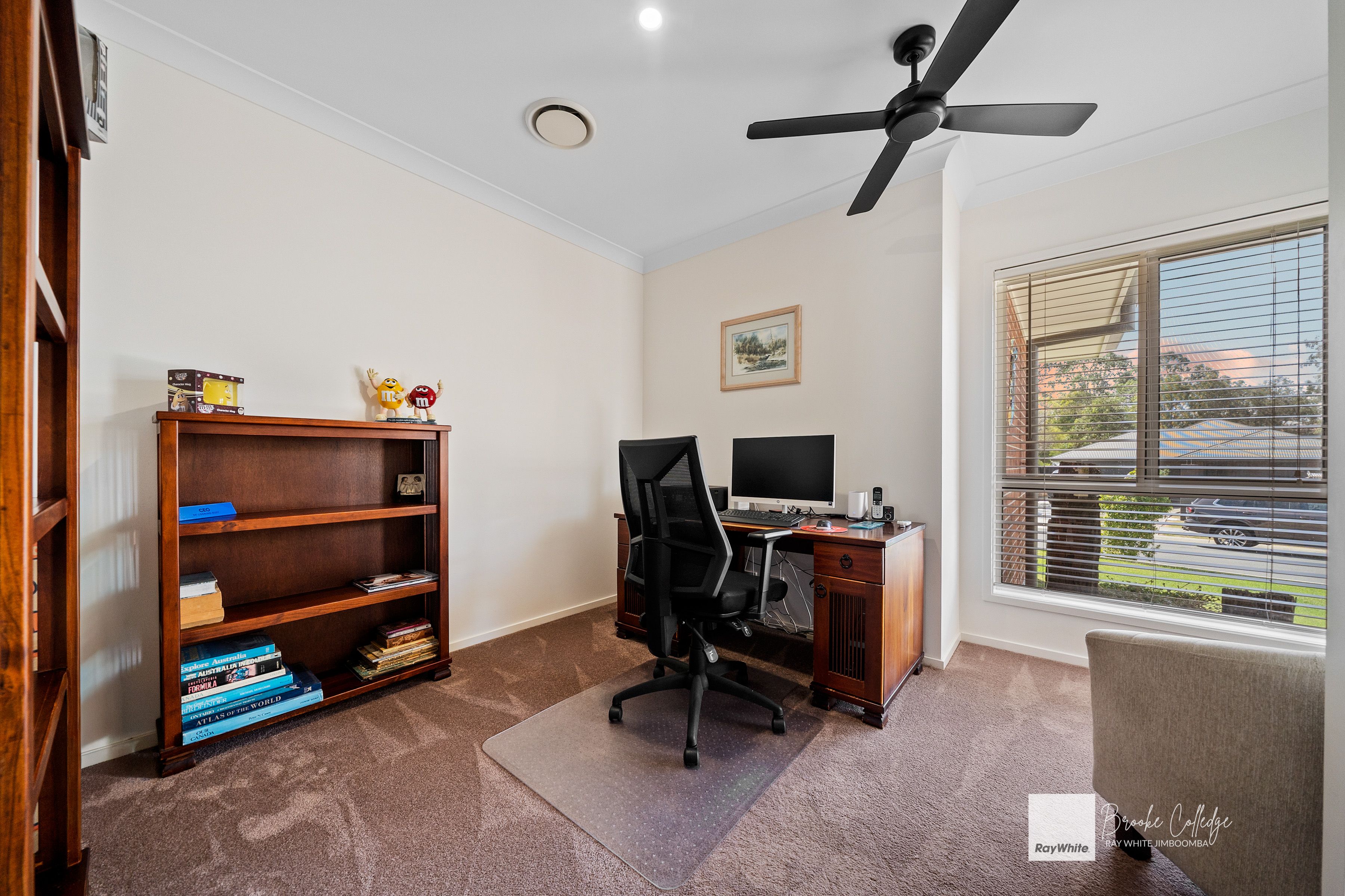 7 Birdwing Crescent — photo 19 of 28