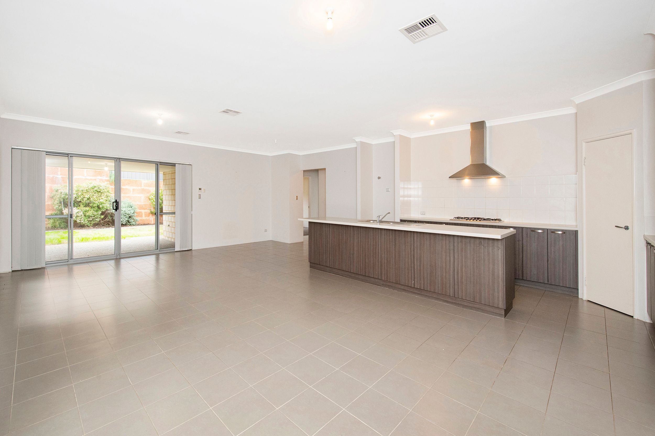 35 Liddard Gardens, Baldivis, WA 6171