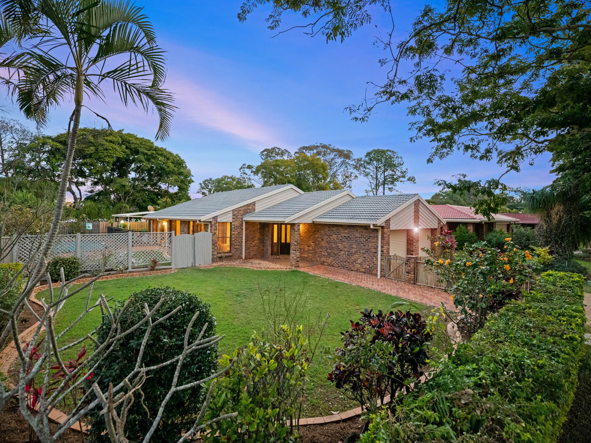 10 Demigre Street, Eight Mile Plains, QLD 4113