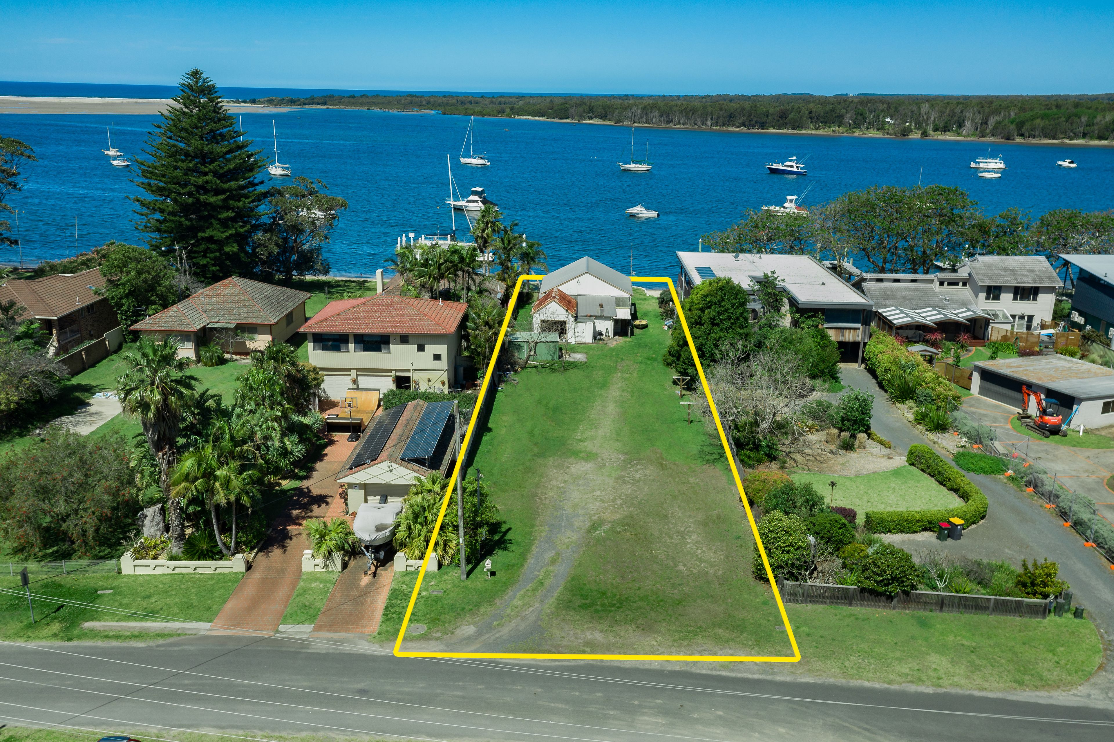 38 Hay Avenue, Shoalhaven Heads, NSW 2535