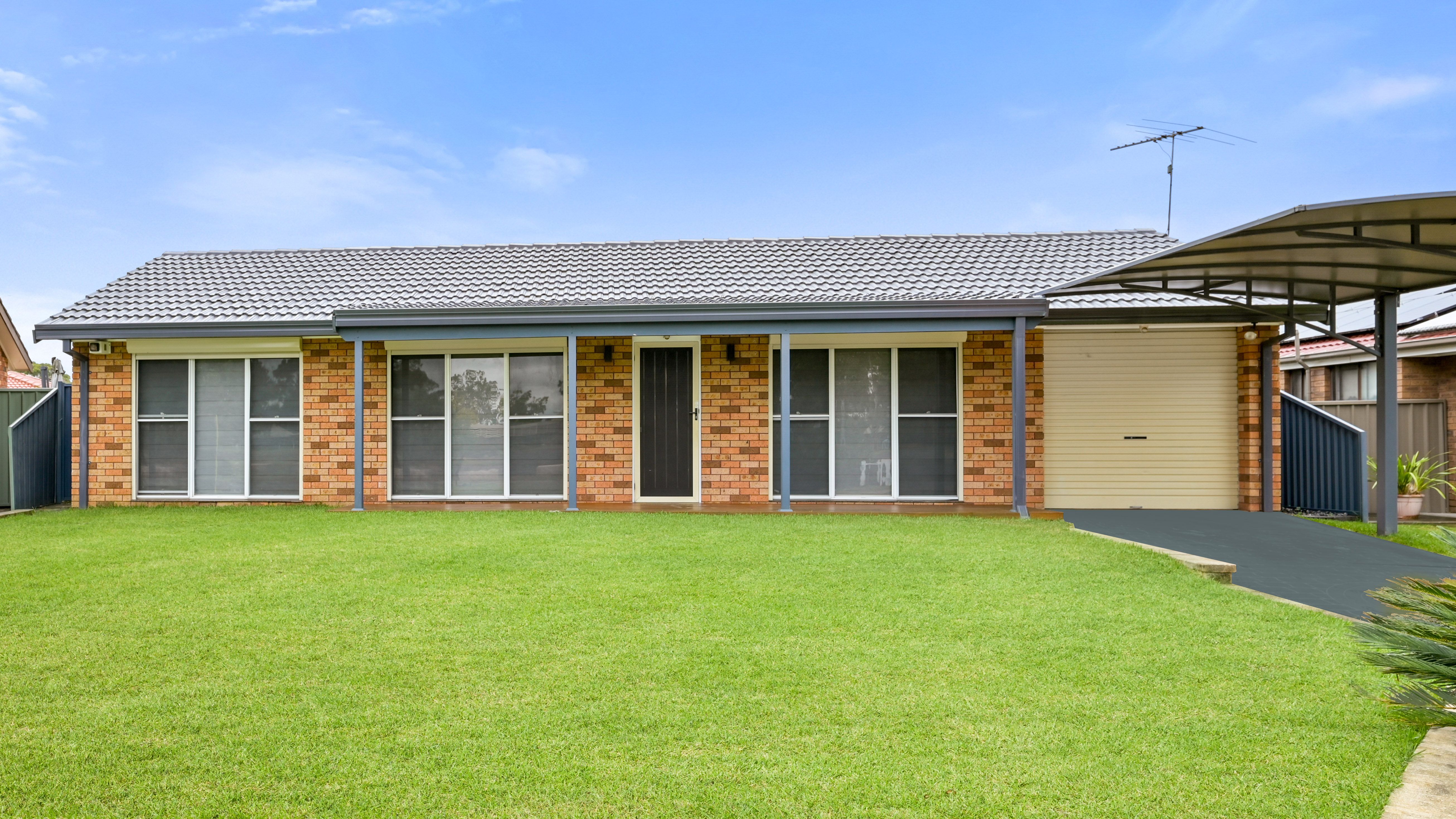 38 Cook Parade, St Clair, NSW 2759