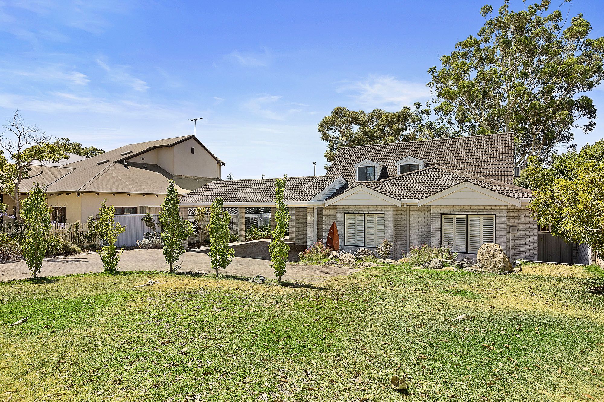 143 Waratah Avenue, Dalkeith, WA 6009