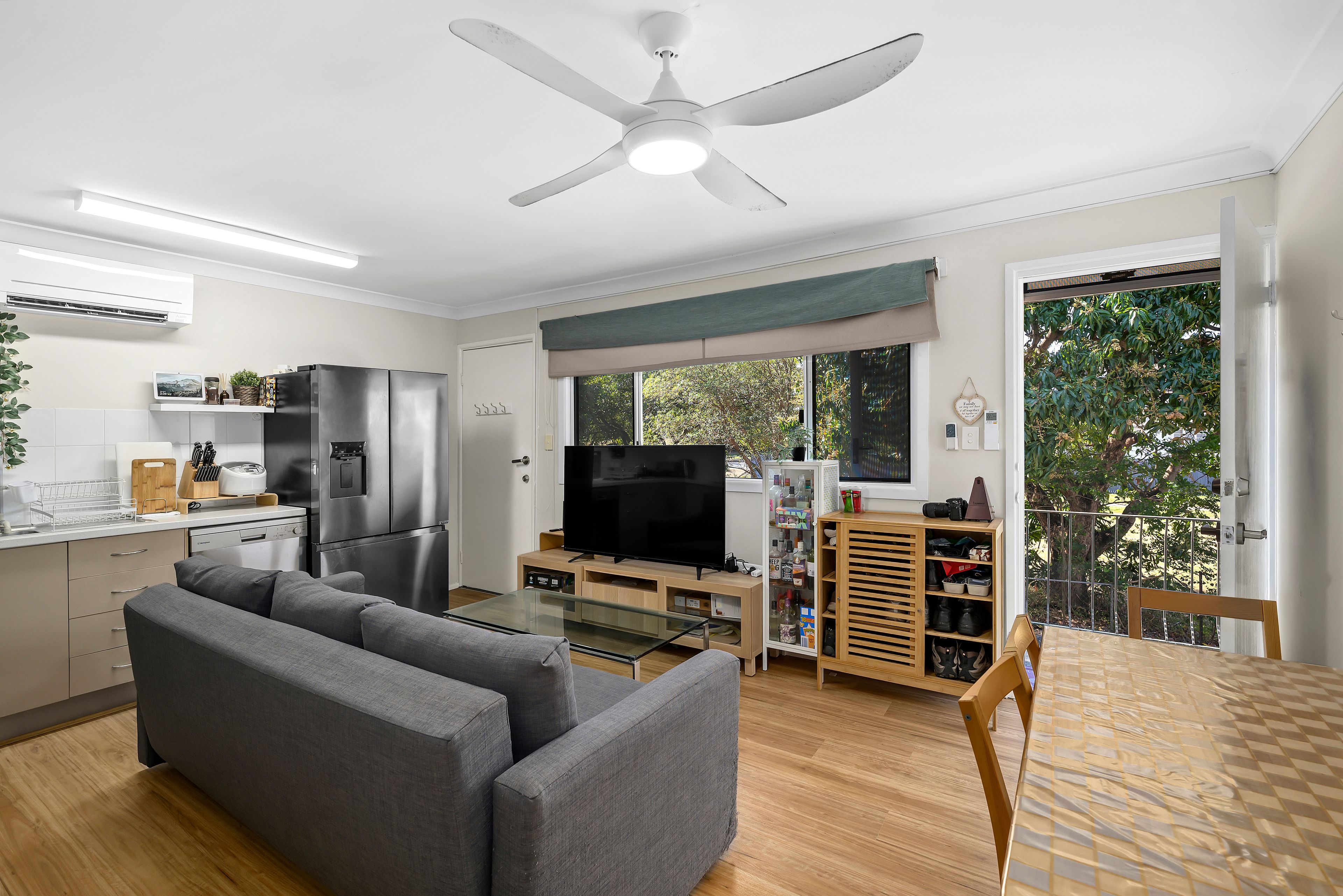 15 Park Road, Yeronga QLD 4104