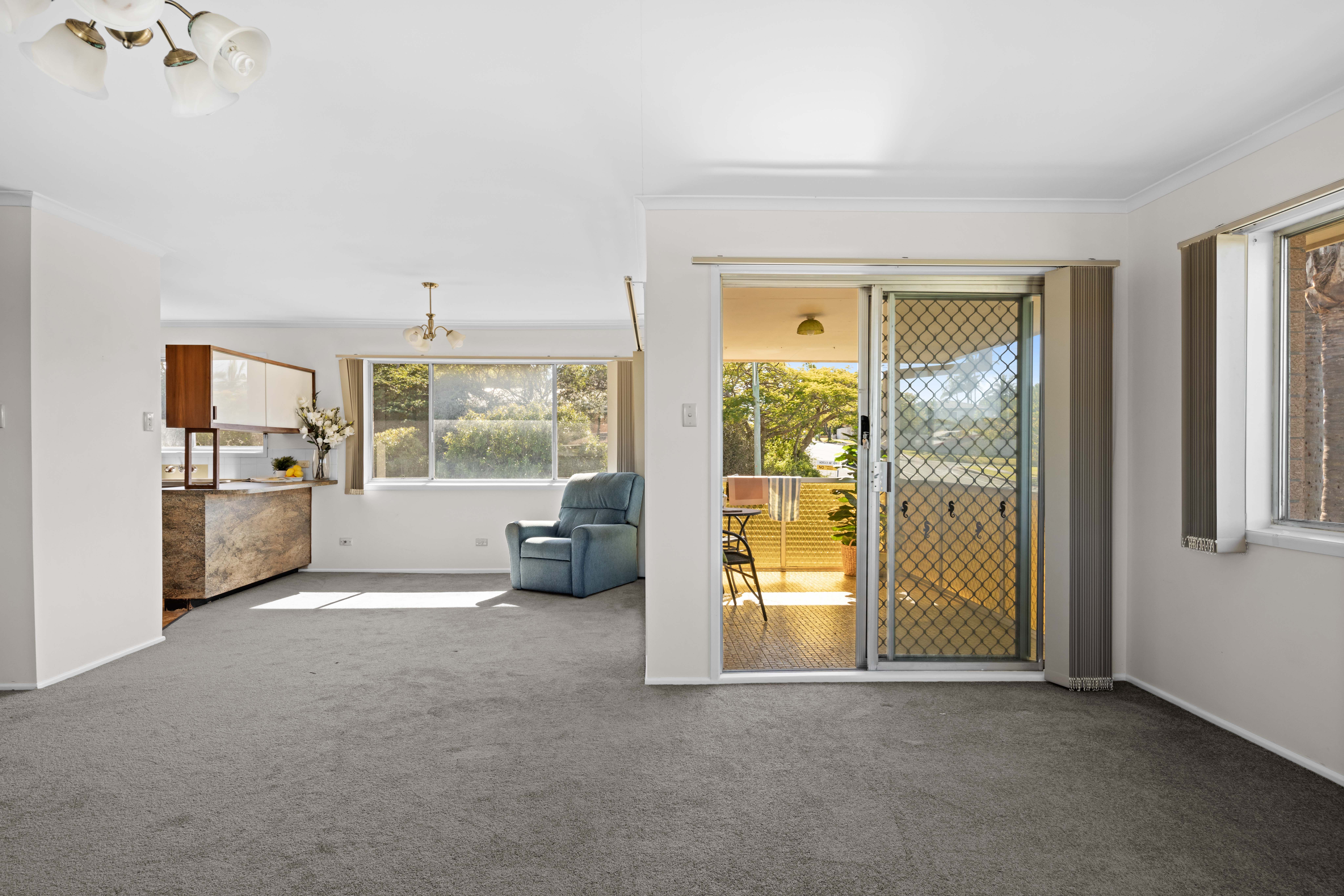 2 Horder Avenue — photo 10 of 27