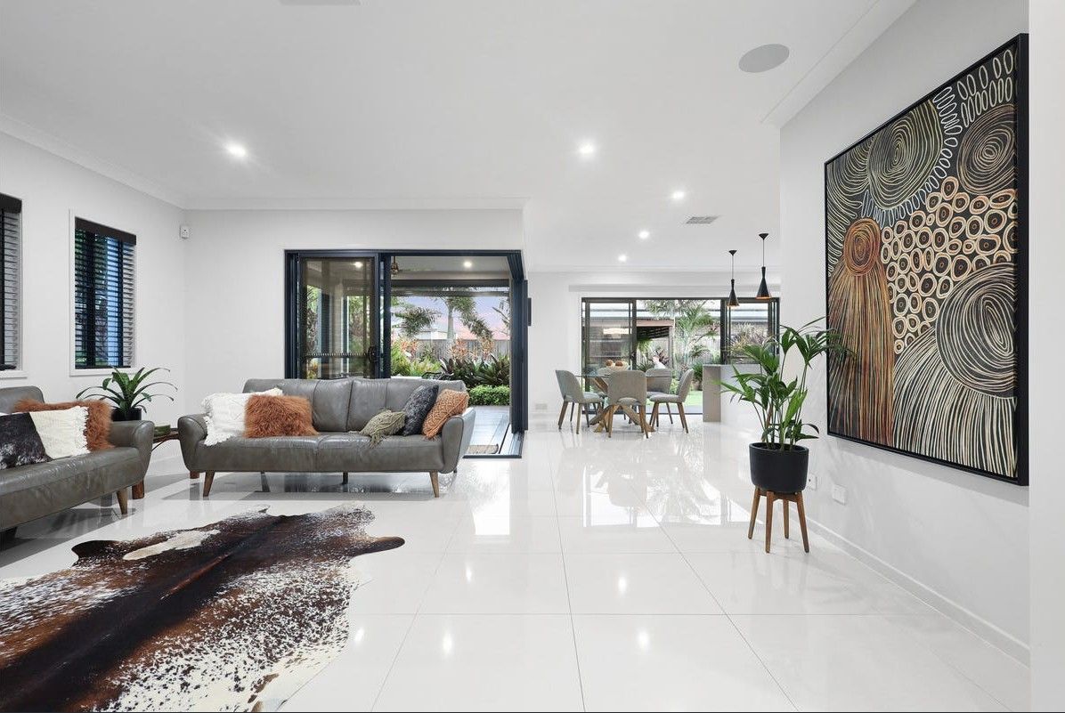 15 Newton Street — photo 4 of 22