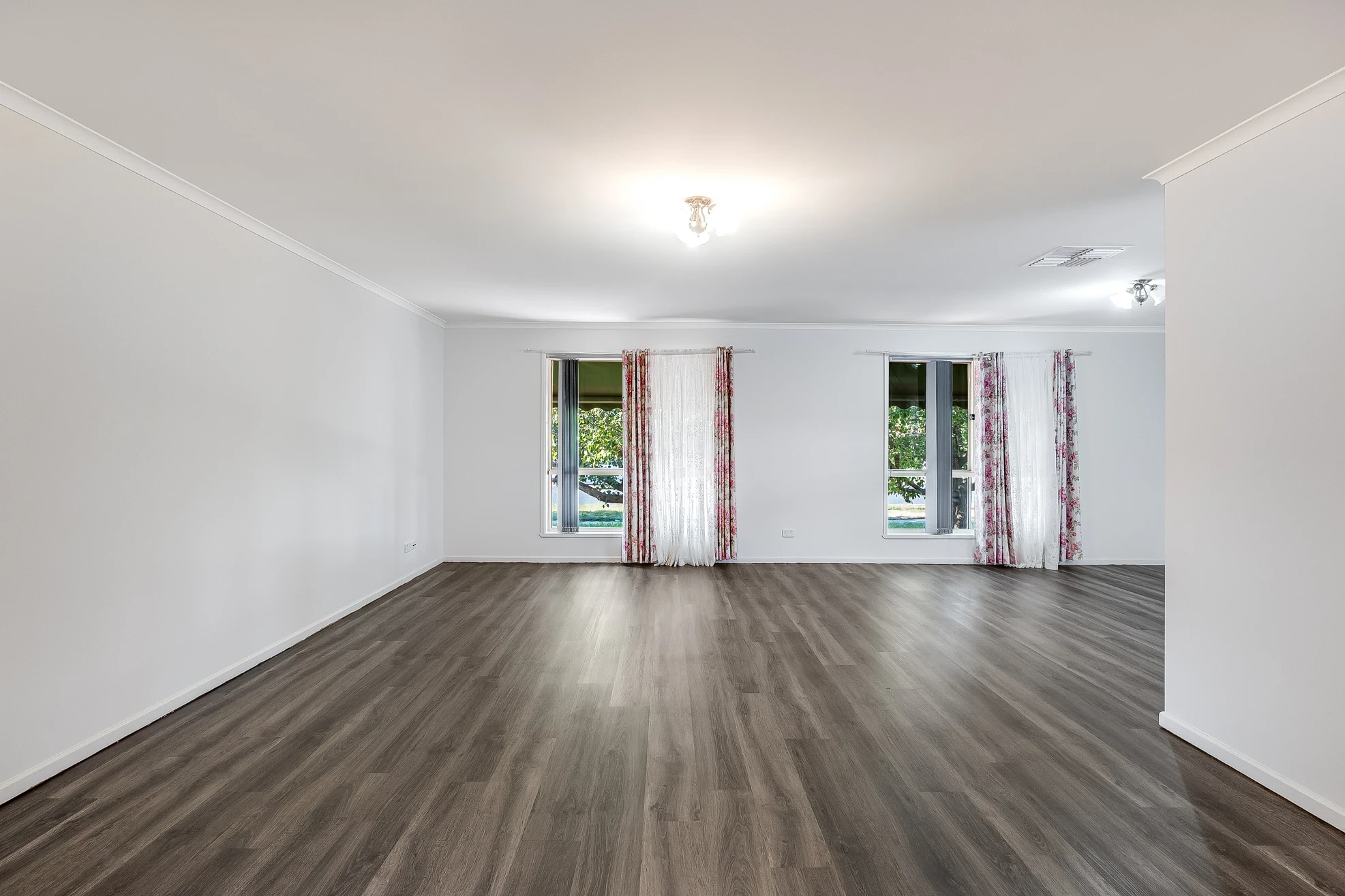 31 Edinburgh Circuit, Wodonga, VIC 3690