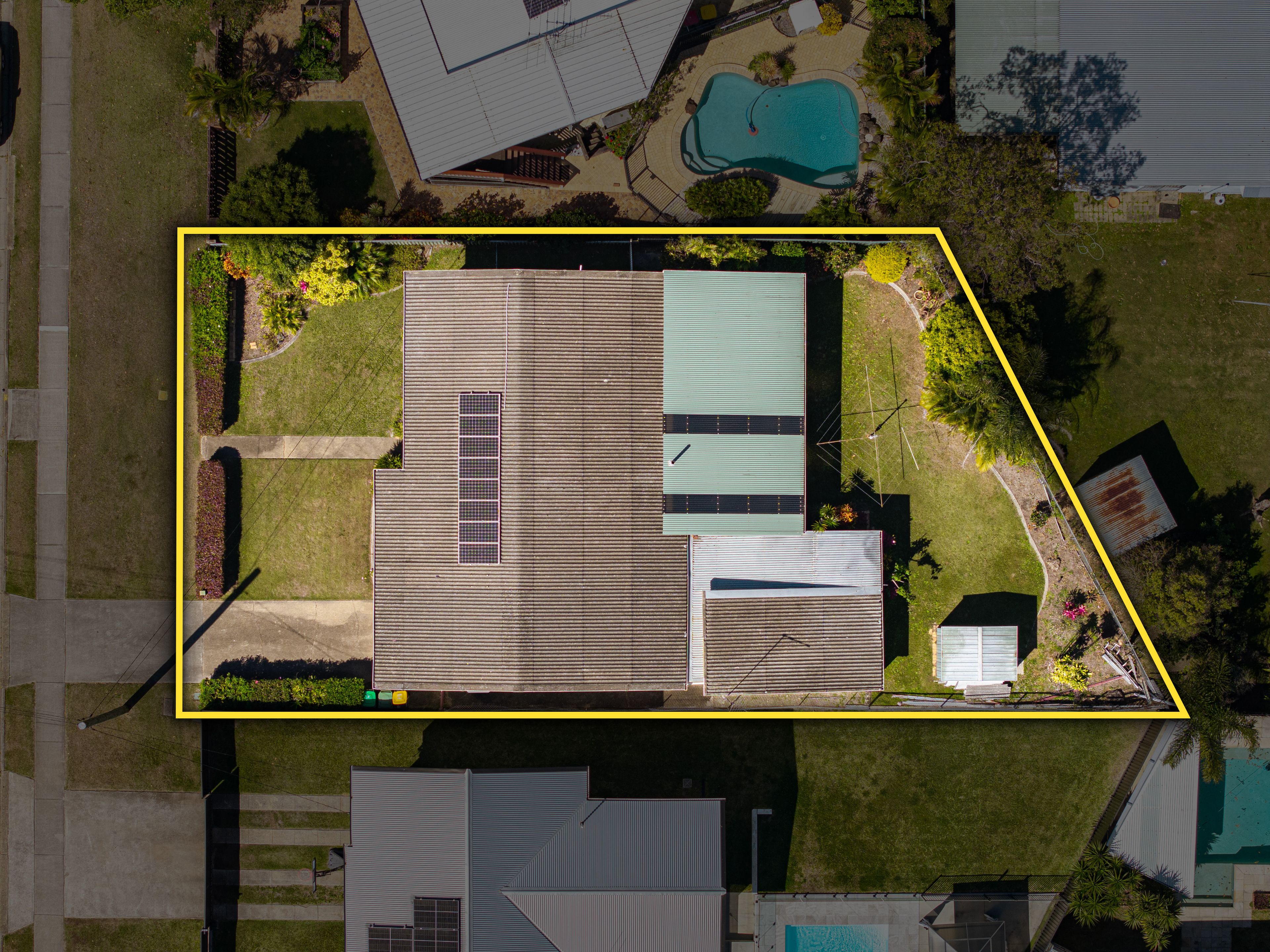 133 Macdonnell Road — photo 3 of 22