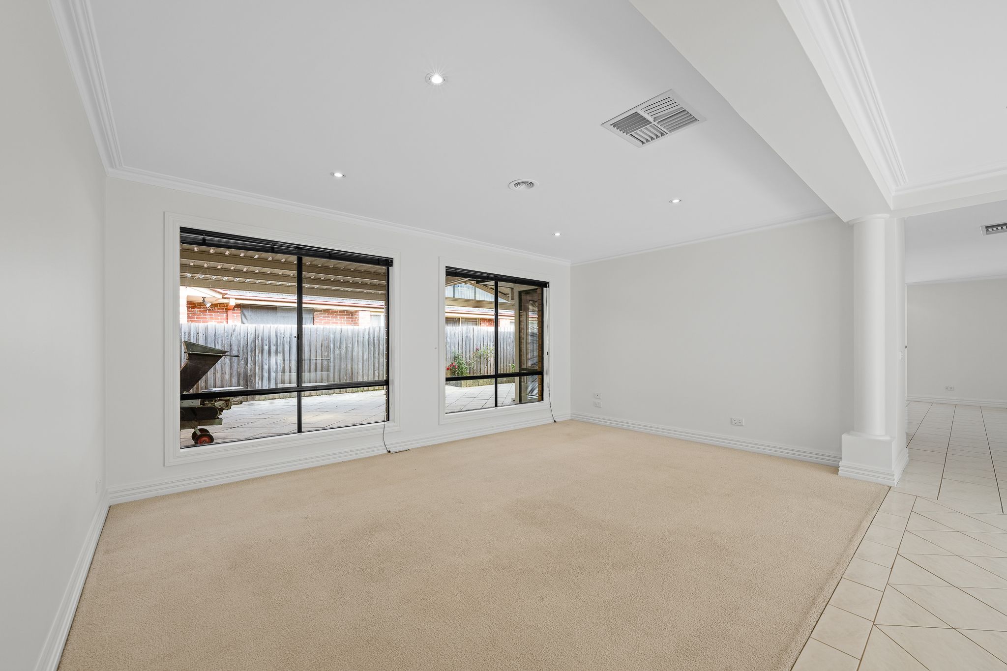 12 Golden Leaf Avenue, Narre Warren South, VIC 3805