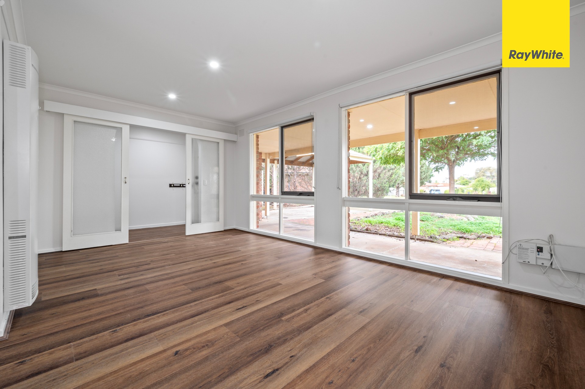 6 Asquith Place, Melton West, VIC 3337