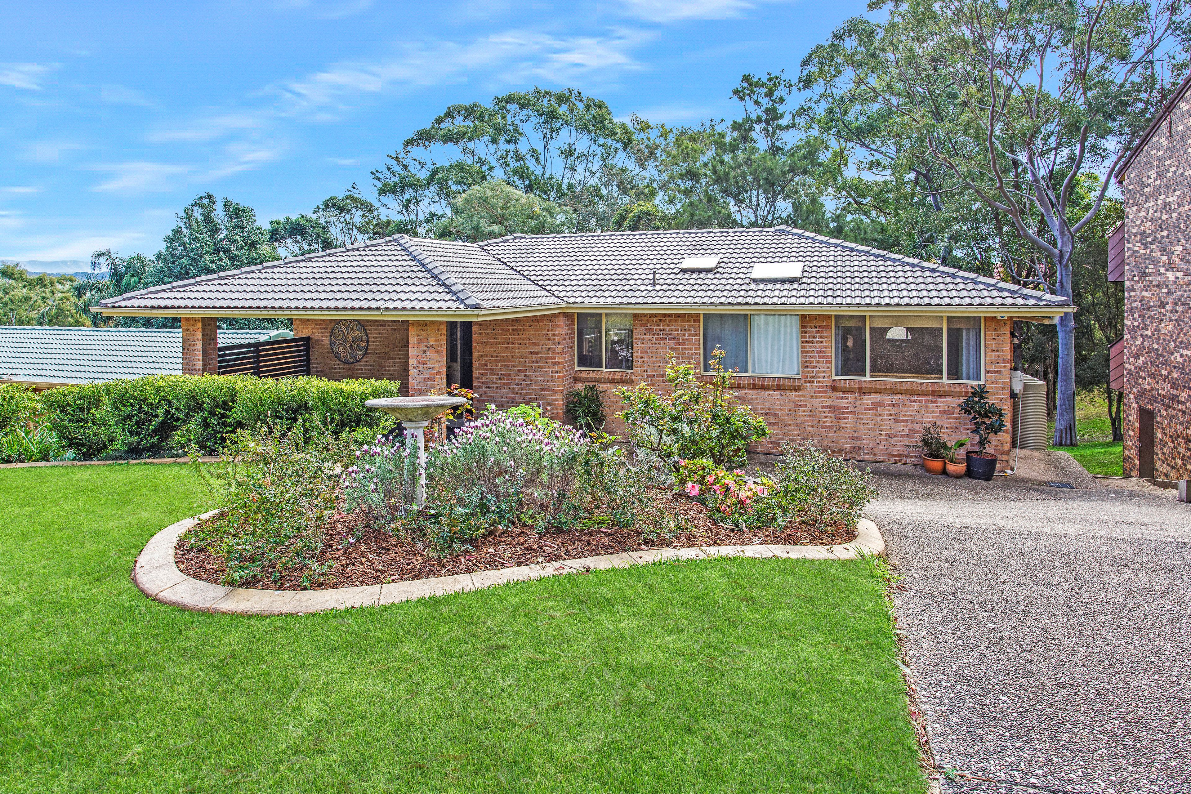 8 Cullen Drive, Kiama Downs NSW 2533