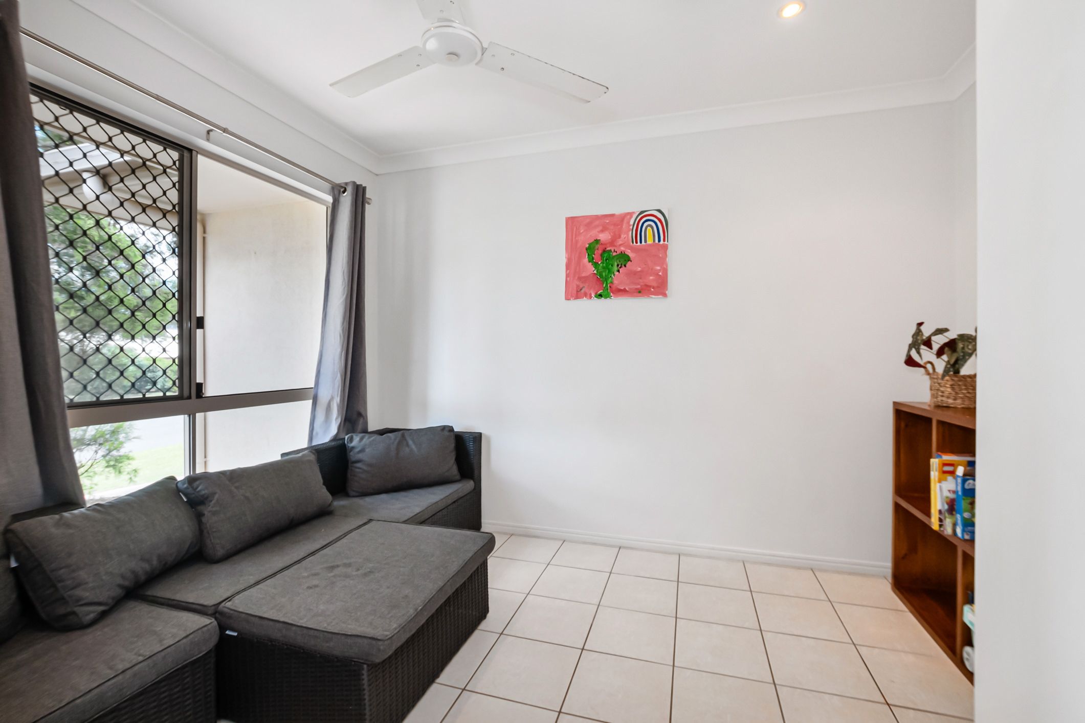 42 Emmadale Drive — photo 4 of 21