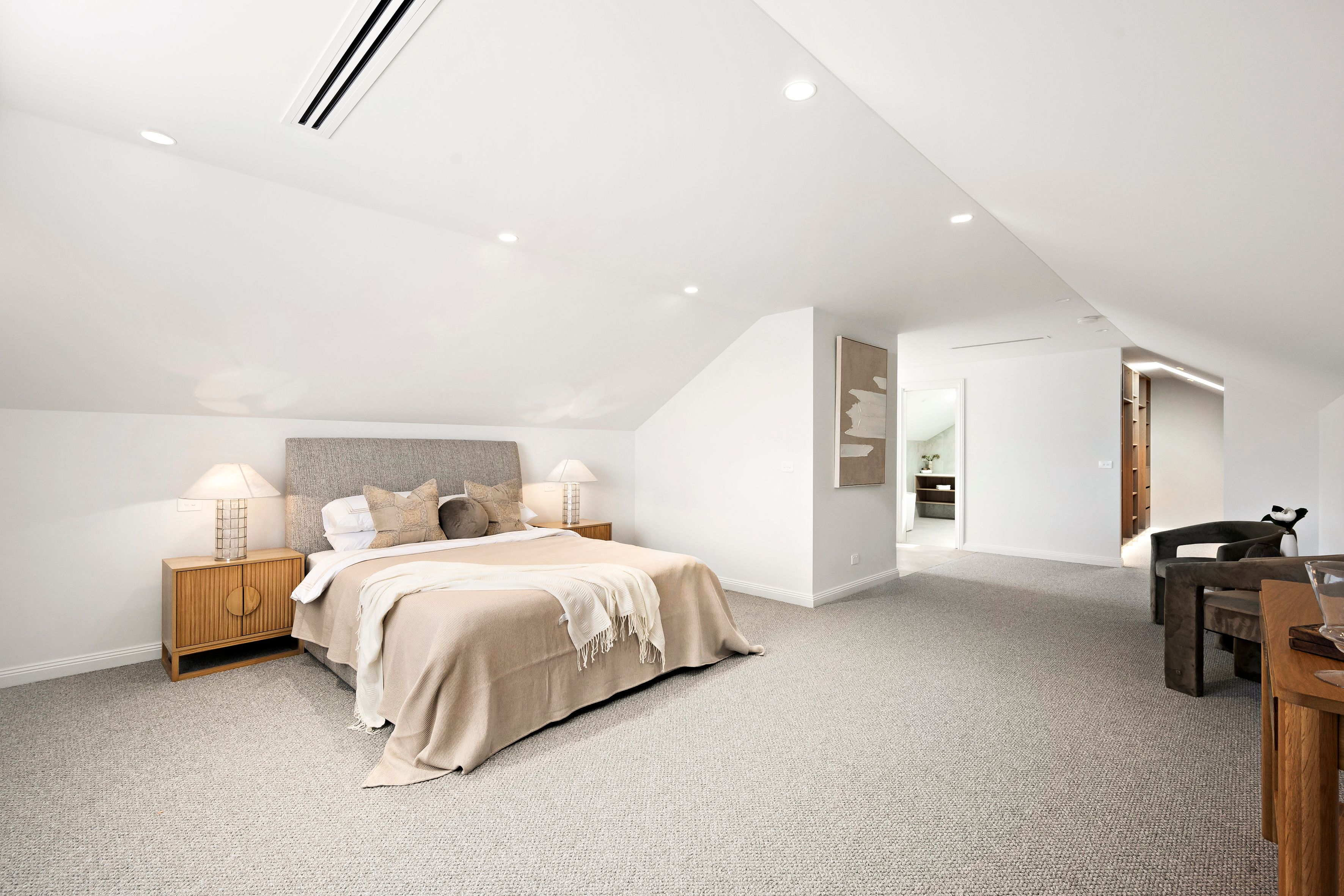 4 Collins Street — photo 9 of 17