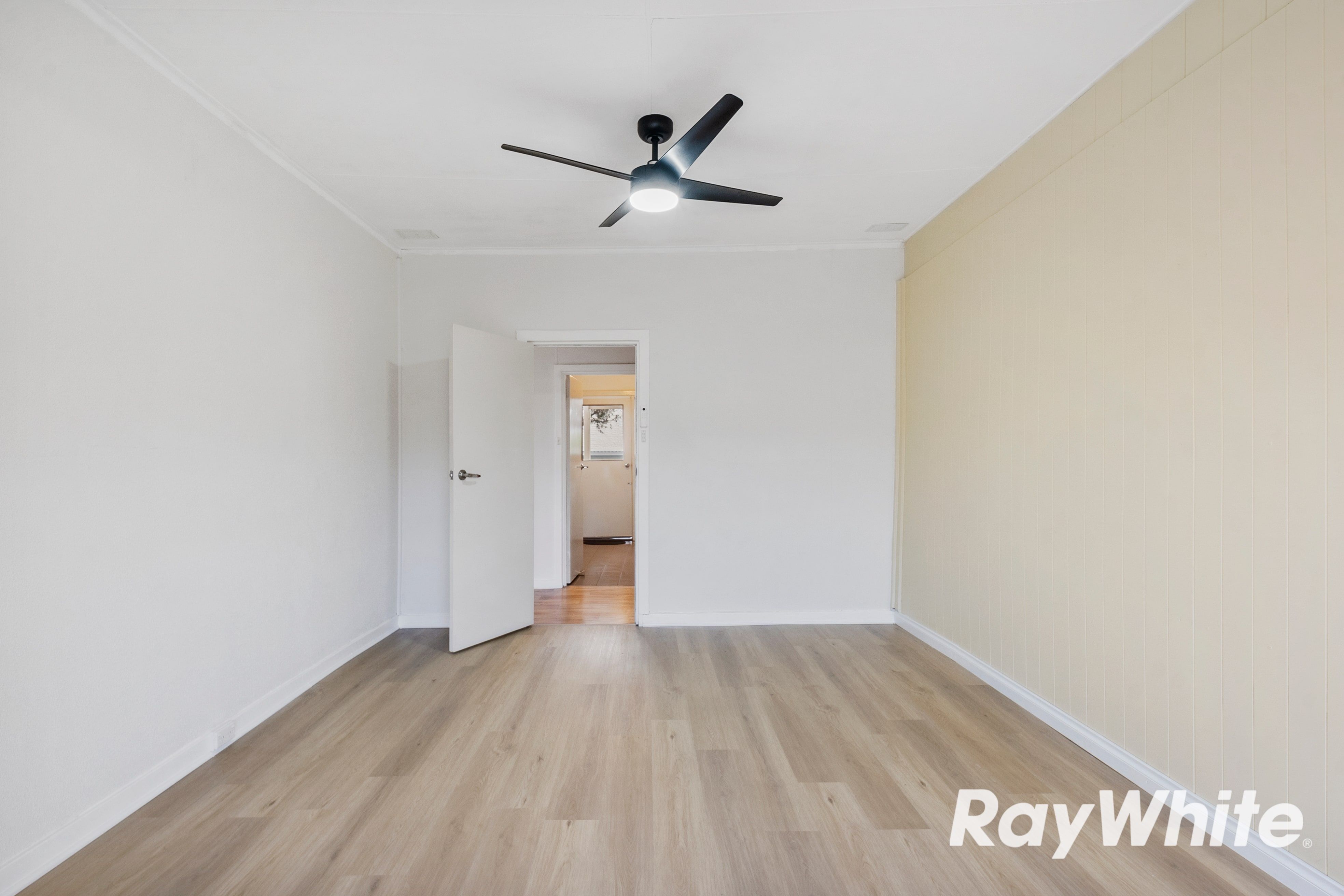 24 Valley Road — photo 15 of 25