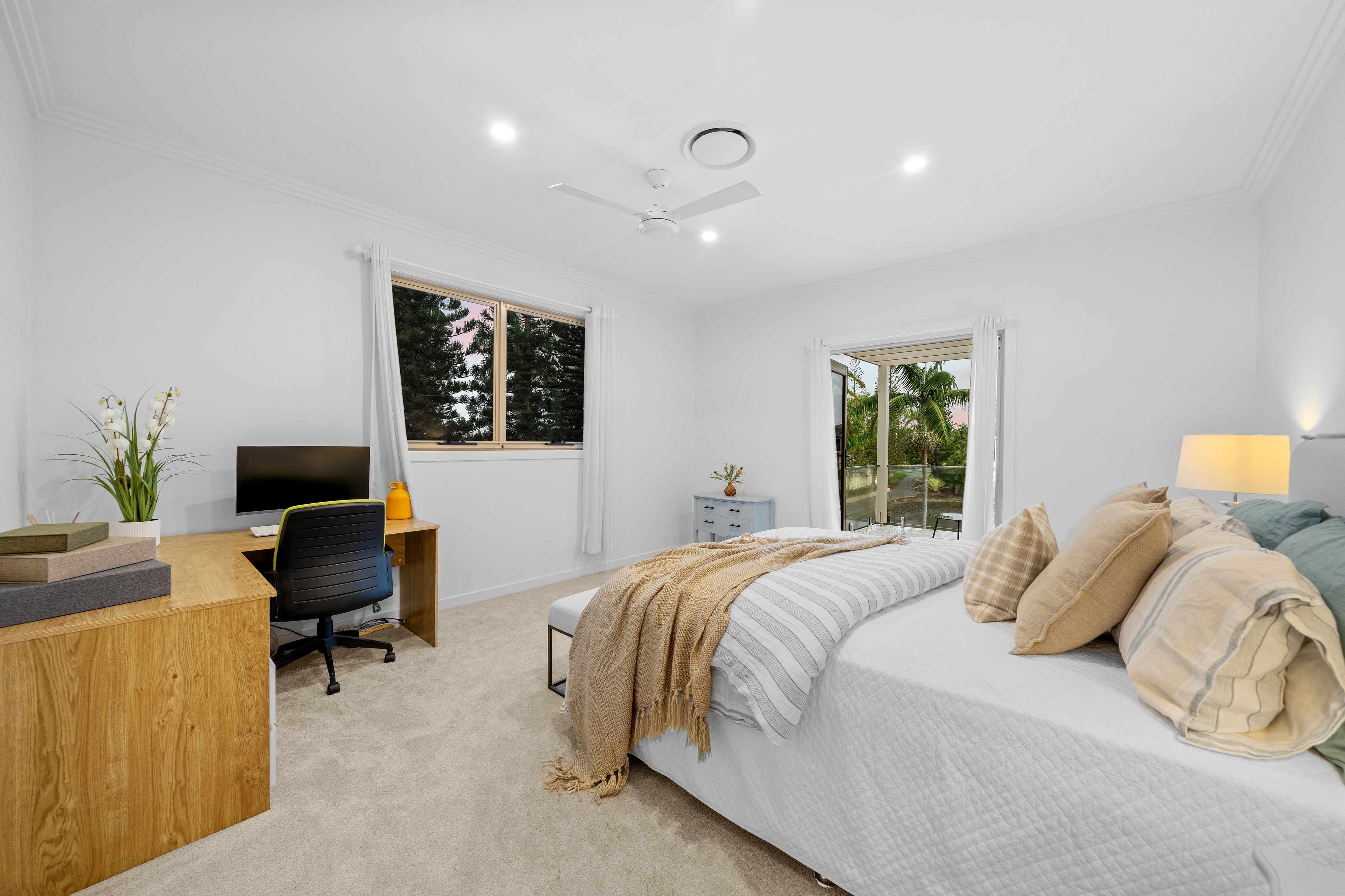 2301 Belmont Court East — photo 17 of 28